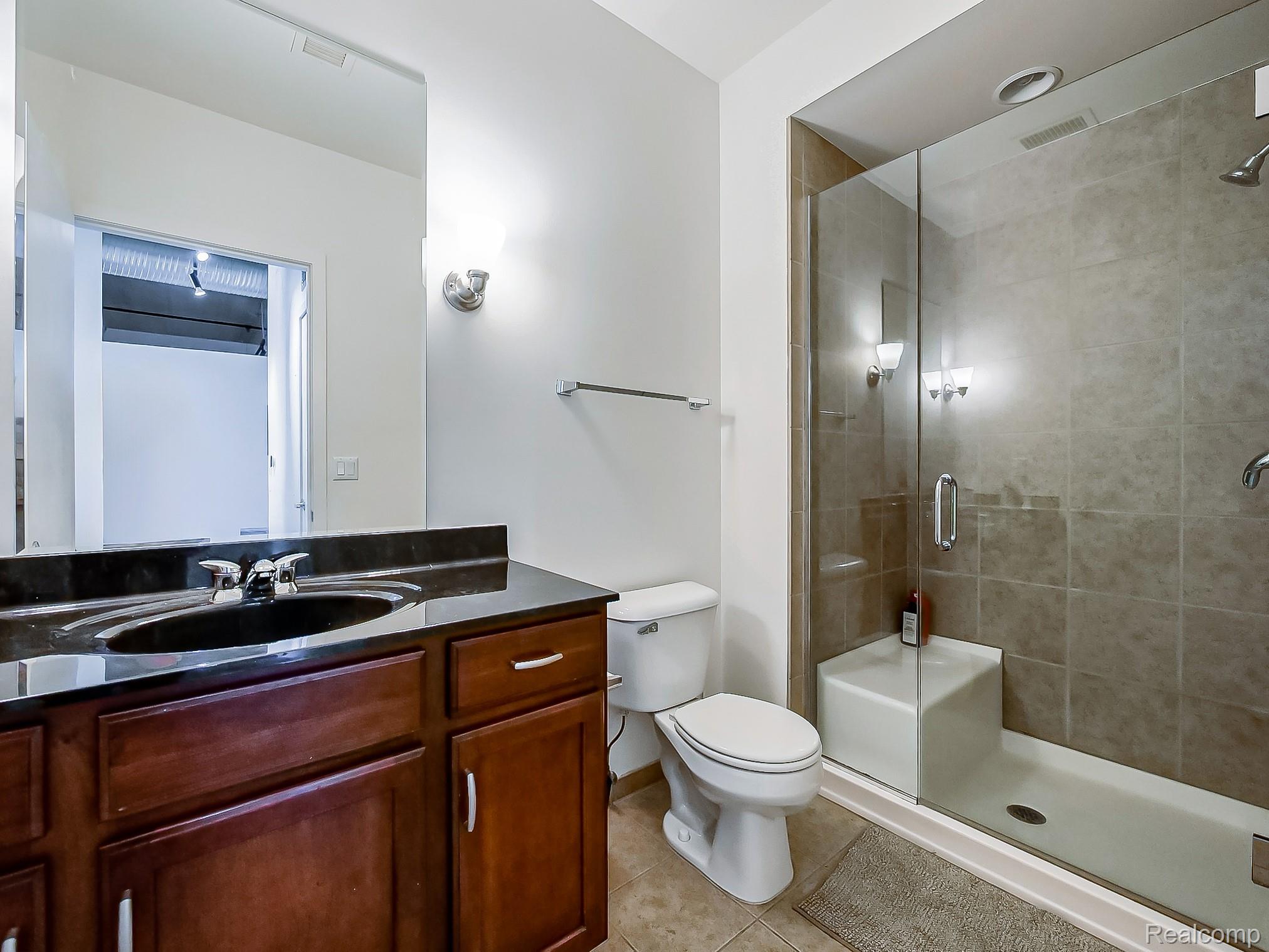 350 N Main St 717 Property Photo 20