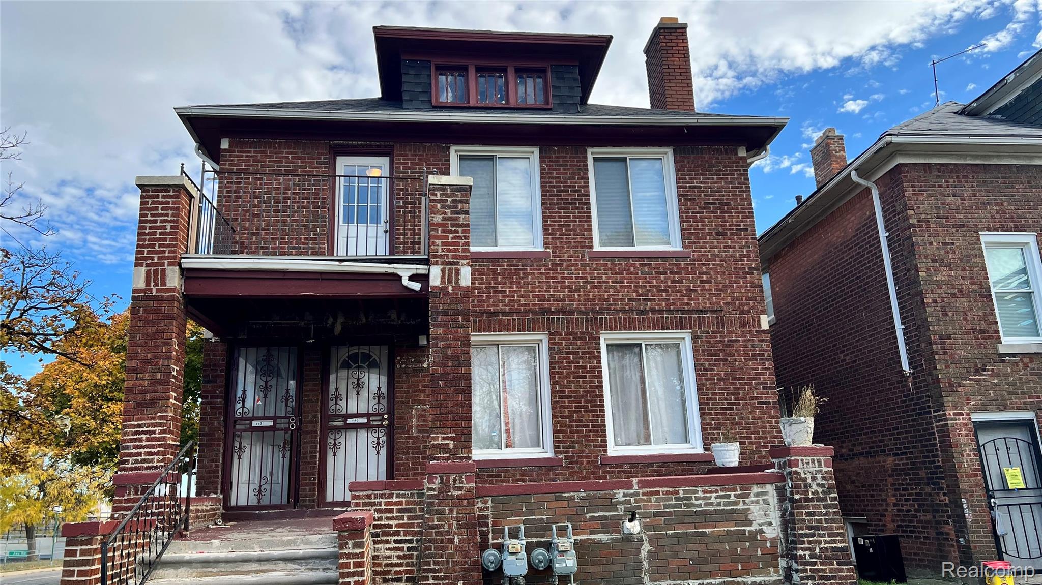 4901 Whitfield Street Property Photo 1