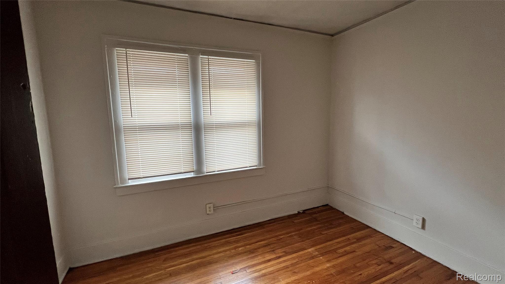 4901 Whitfield Street Property Photo 14