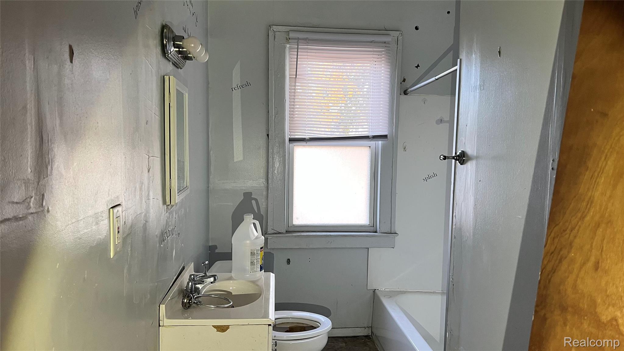 4901 Whitfield Street Property Photo 22