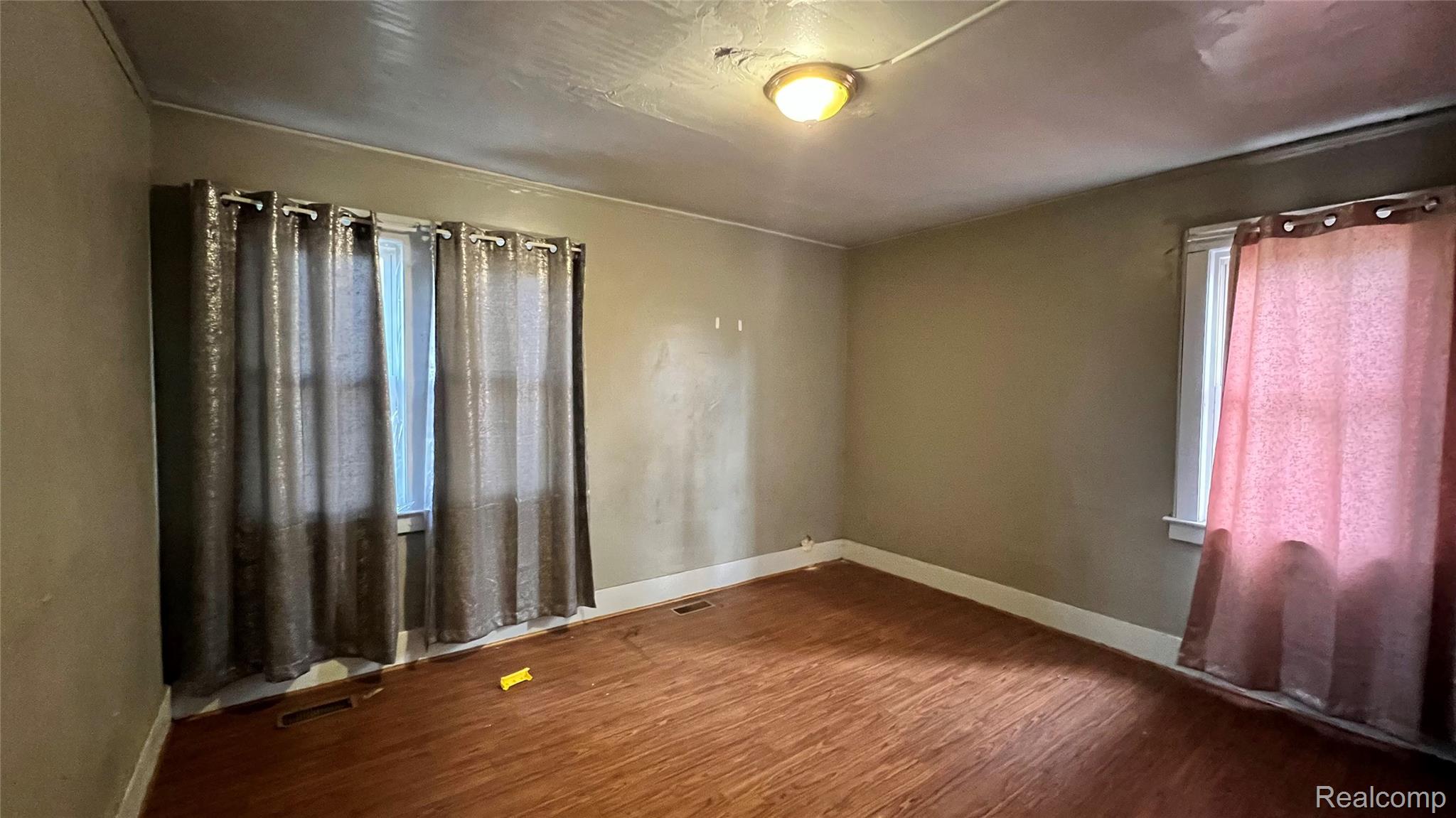 4901 Whitfield Street Property Photo 24