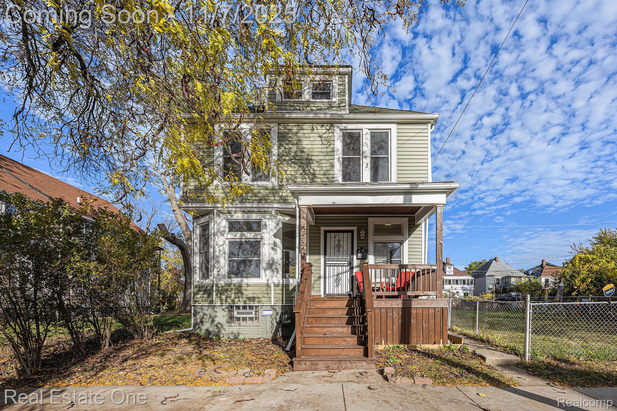 2532 Canton Street Property Photo 1
