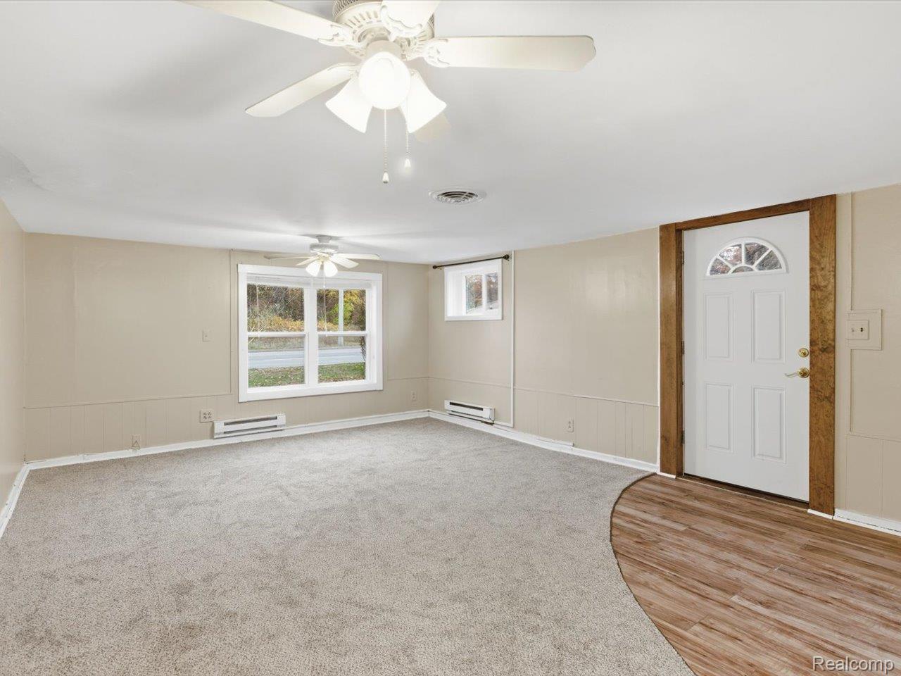 3076 Krafft Road Property Photo 6