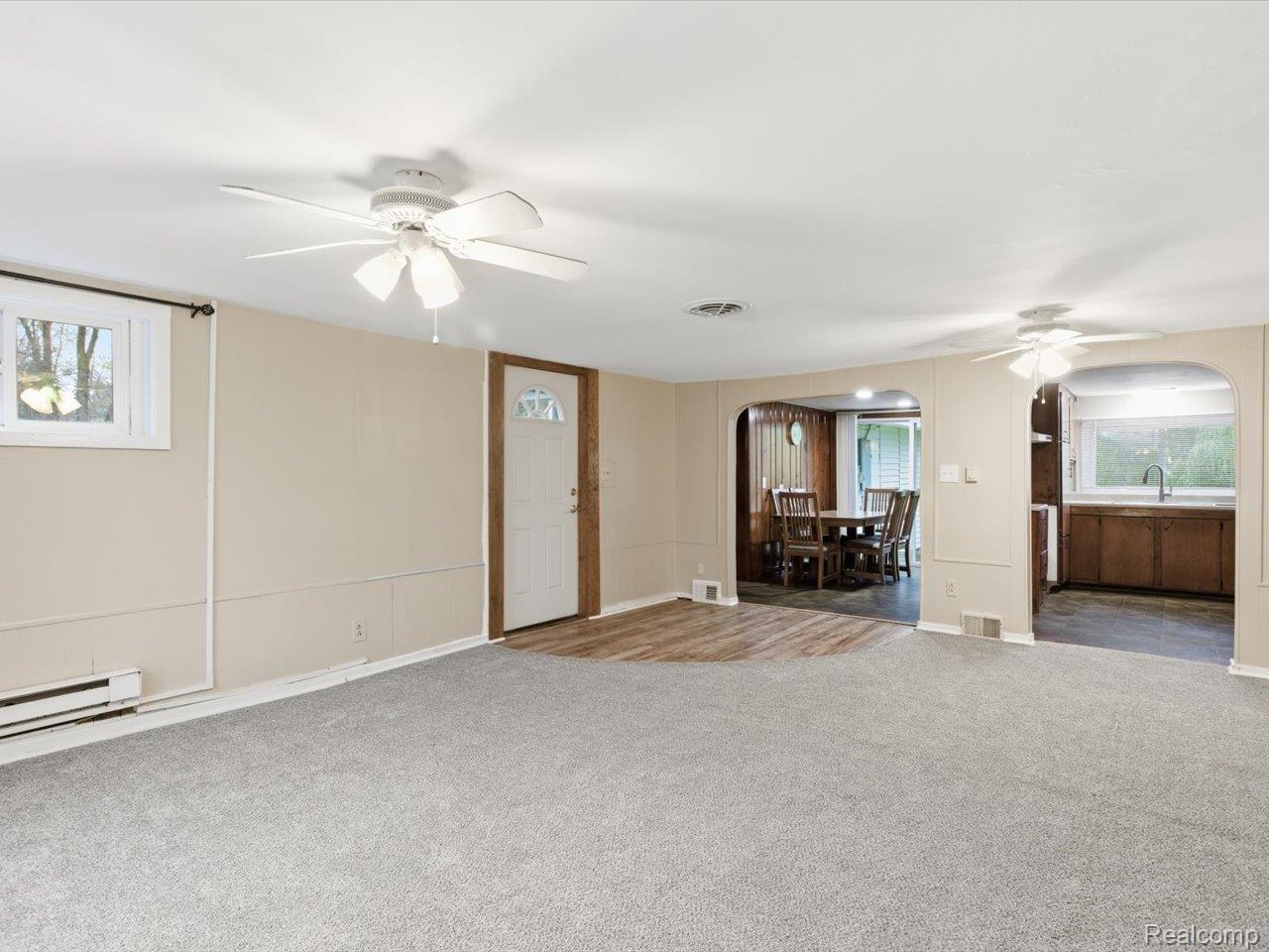 3076 Krafft Road Property Photo 7