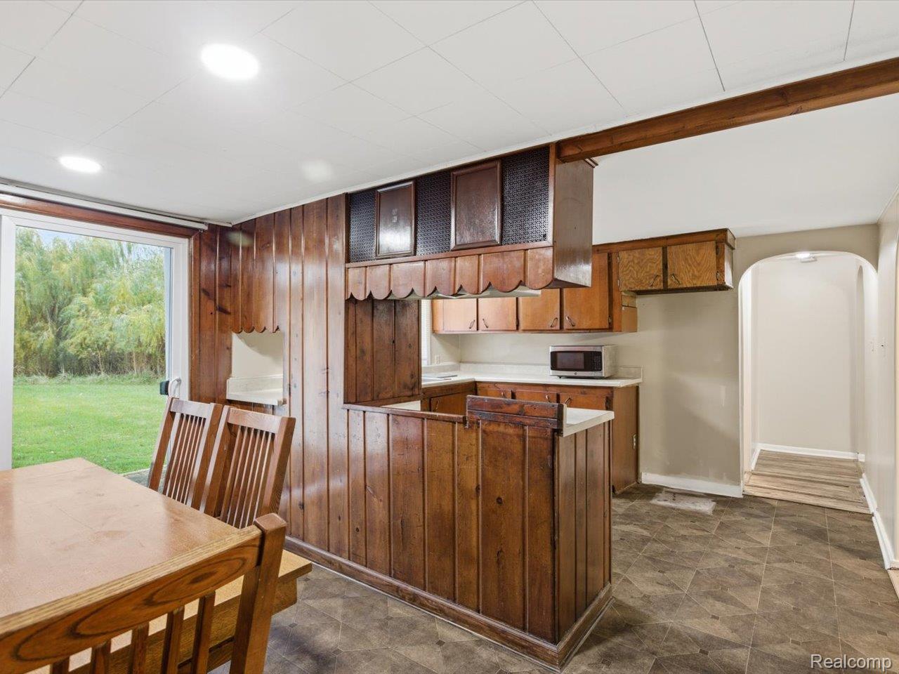 3076 Krafft Road Property Photo 16
