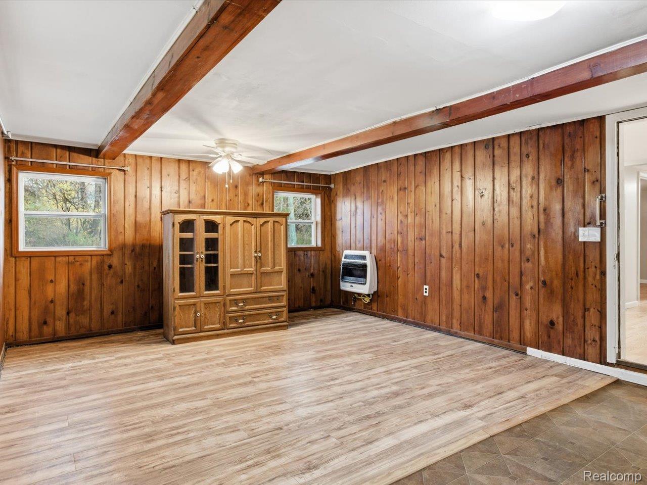 3076 Krafft Road Property Photo 18