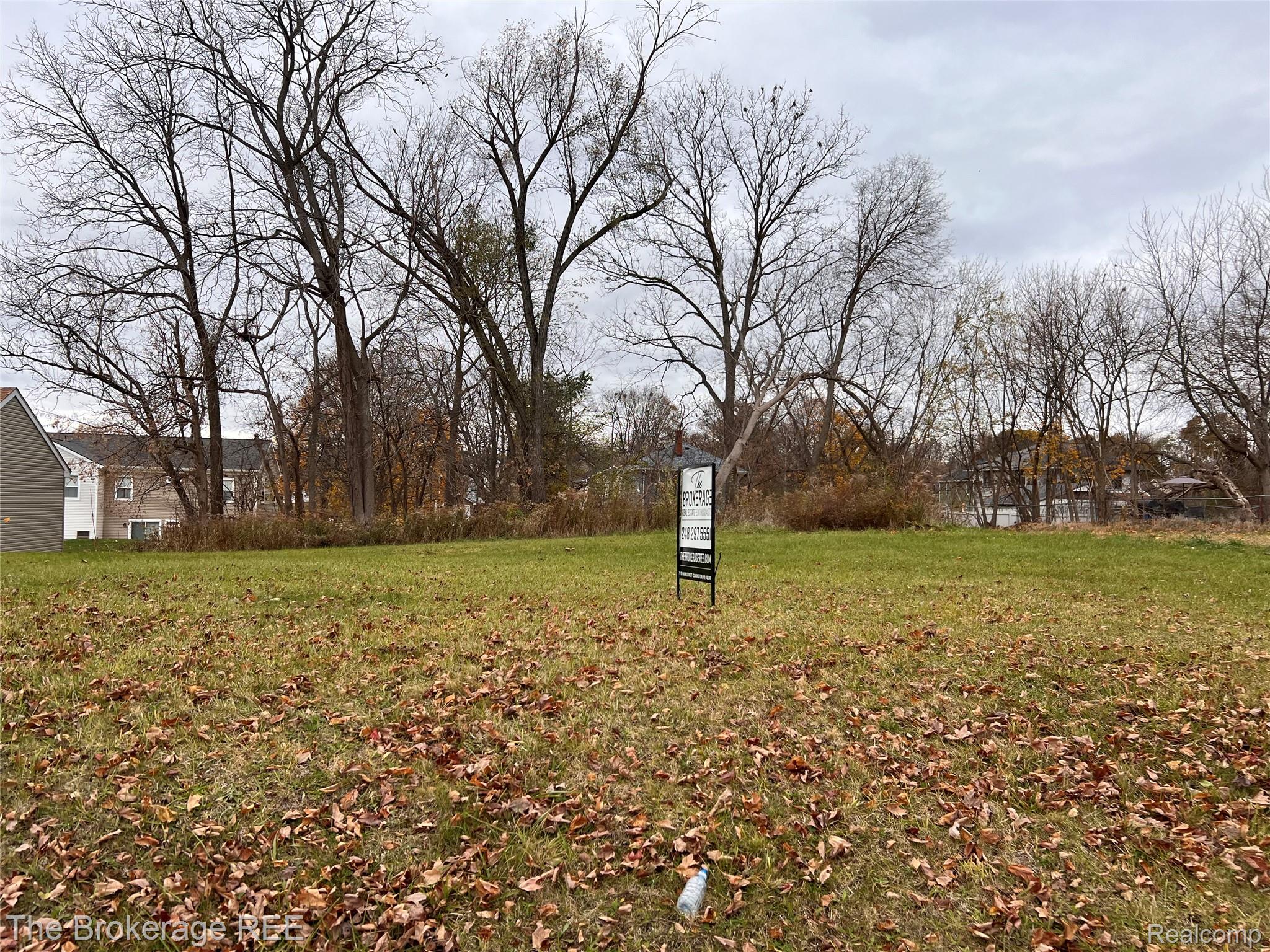 A Avenue Property Photo 1