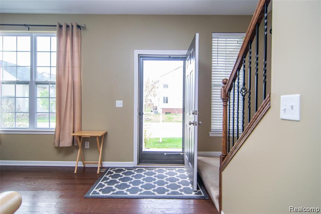 51171 Brompton Property Photo 2
