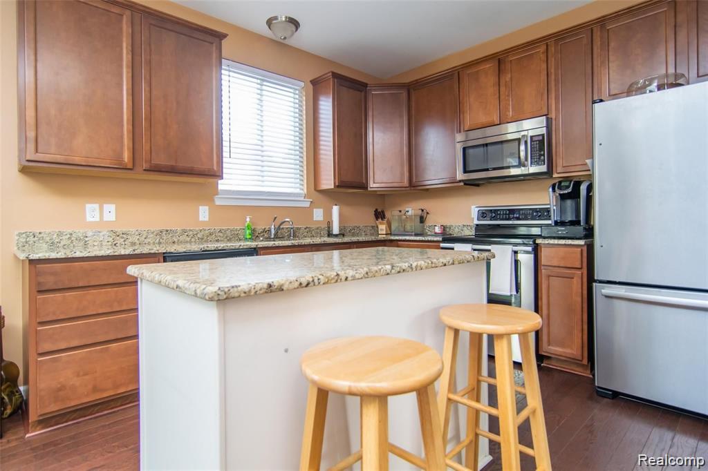 51171 Brompton Property Photo 7