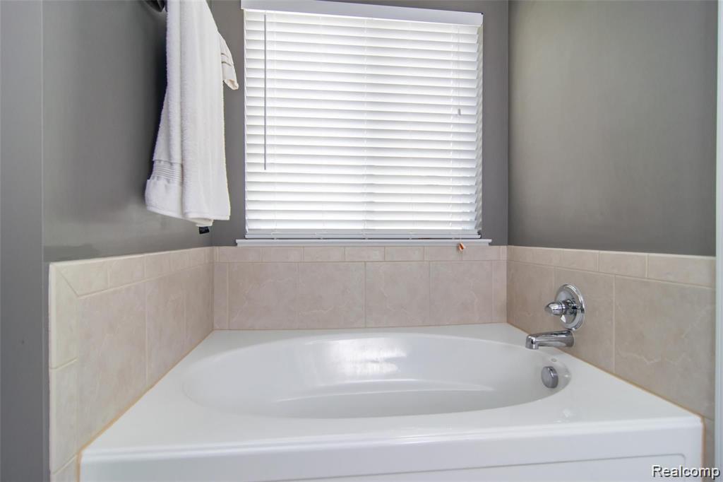 51171 Brompton Property Photo 12