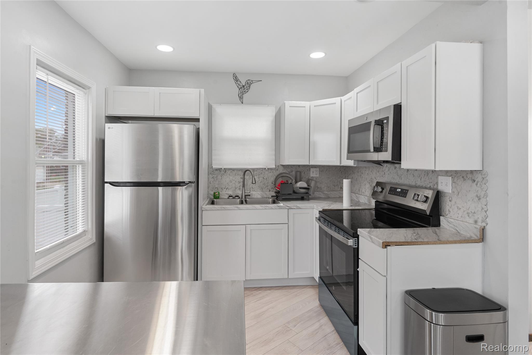 16252 Coyle Street Property Photo 6