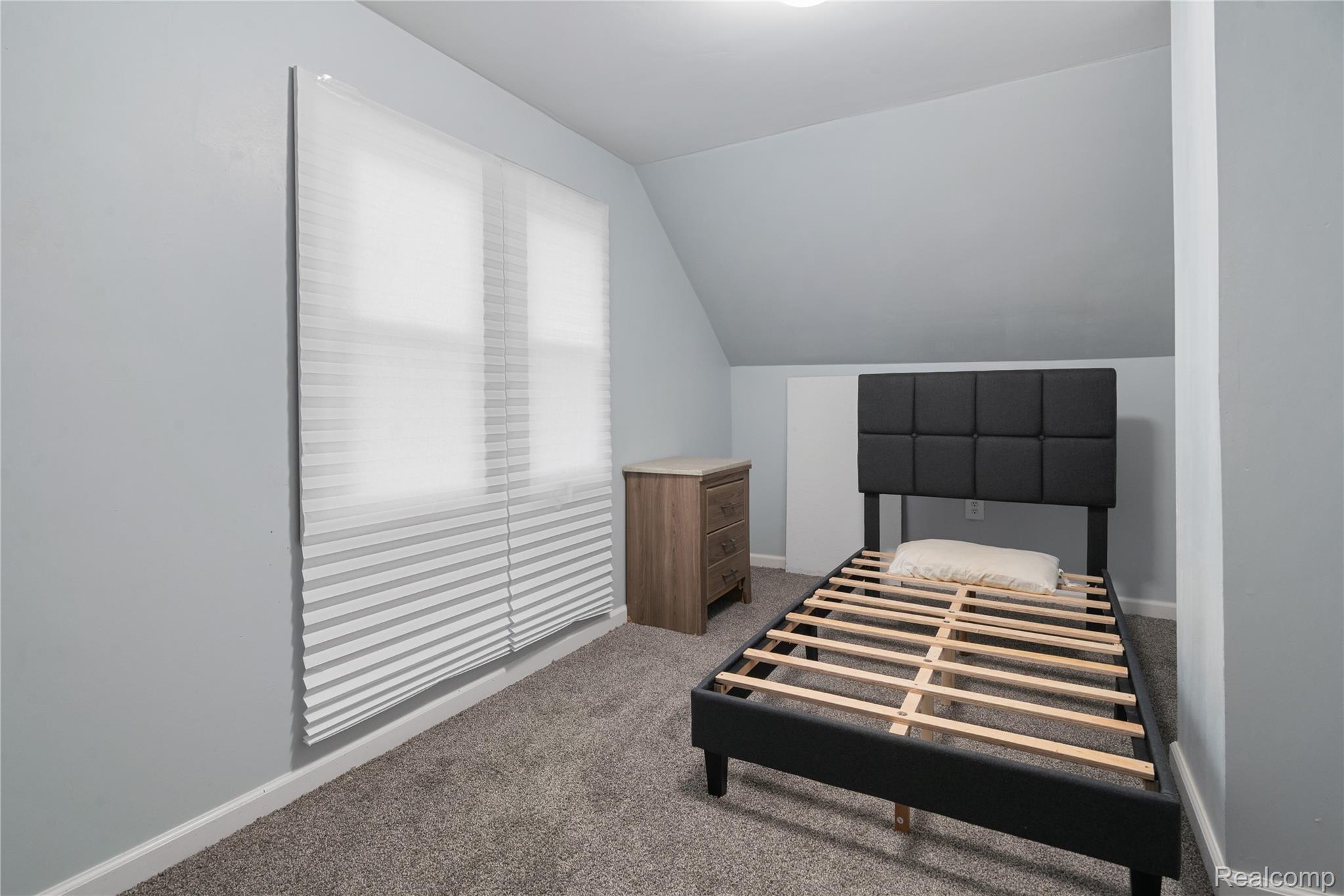 16252 Coyle Street Property Photo 12