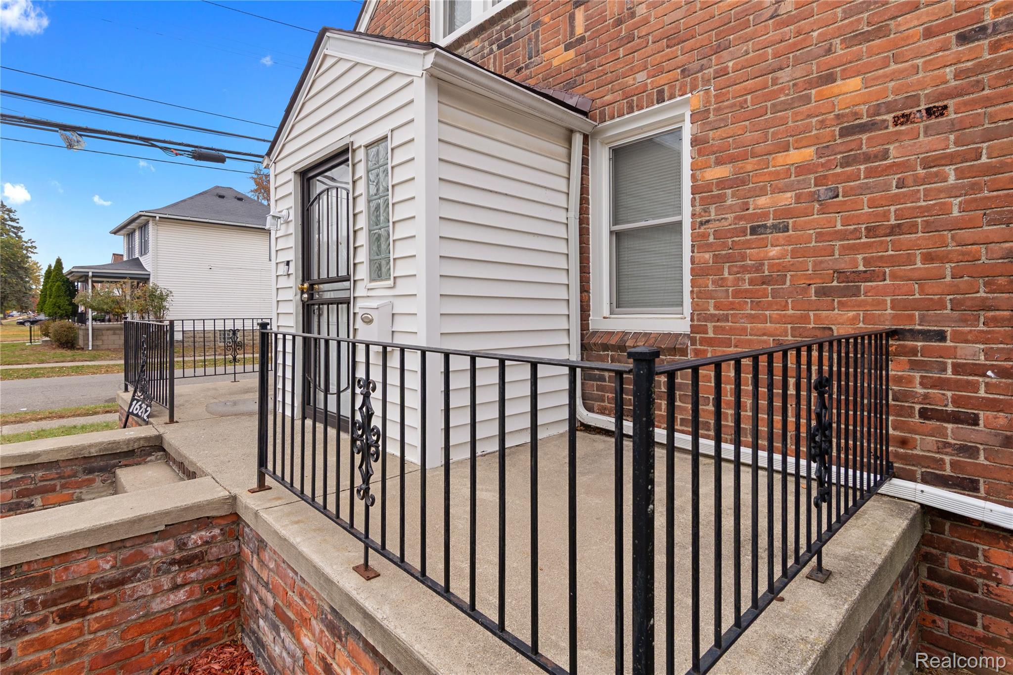 16252 Coyle Street Property Photo 23