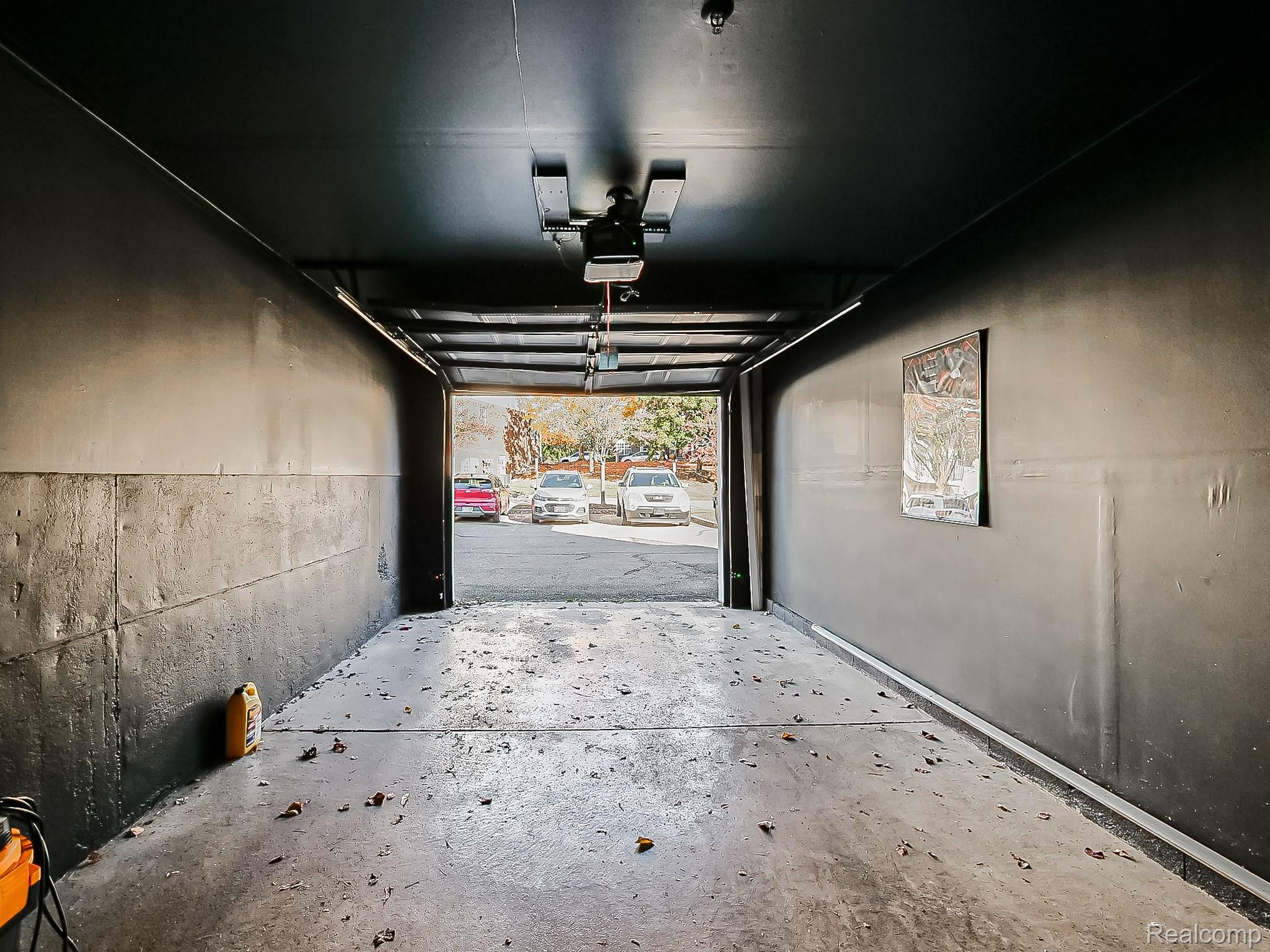 14520 Vauxhall Property Photo 17