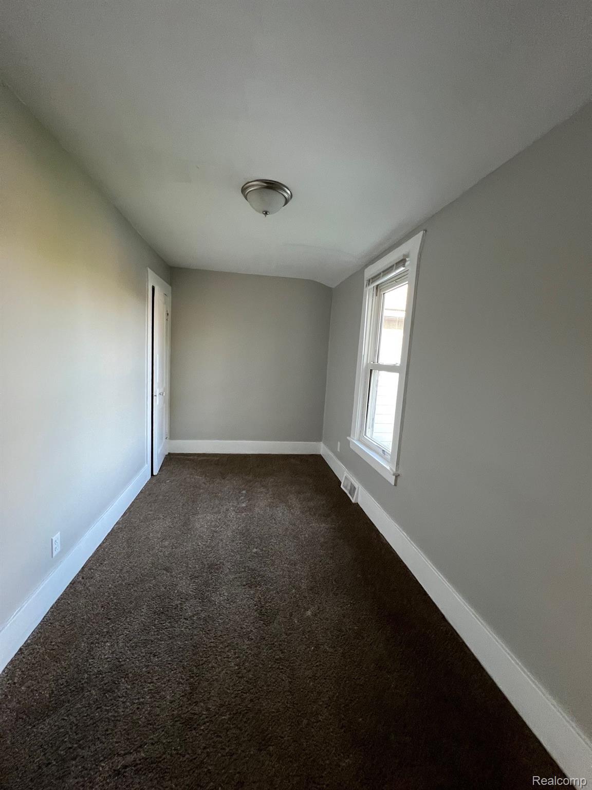 15792 Wabash Street Property Photo 7