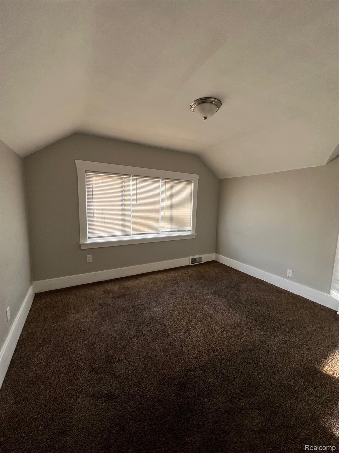 15792 Wabash Street Property Photo 9