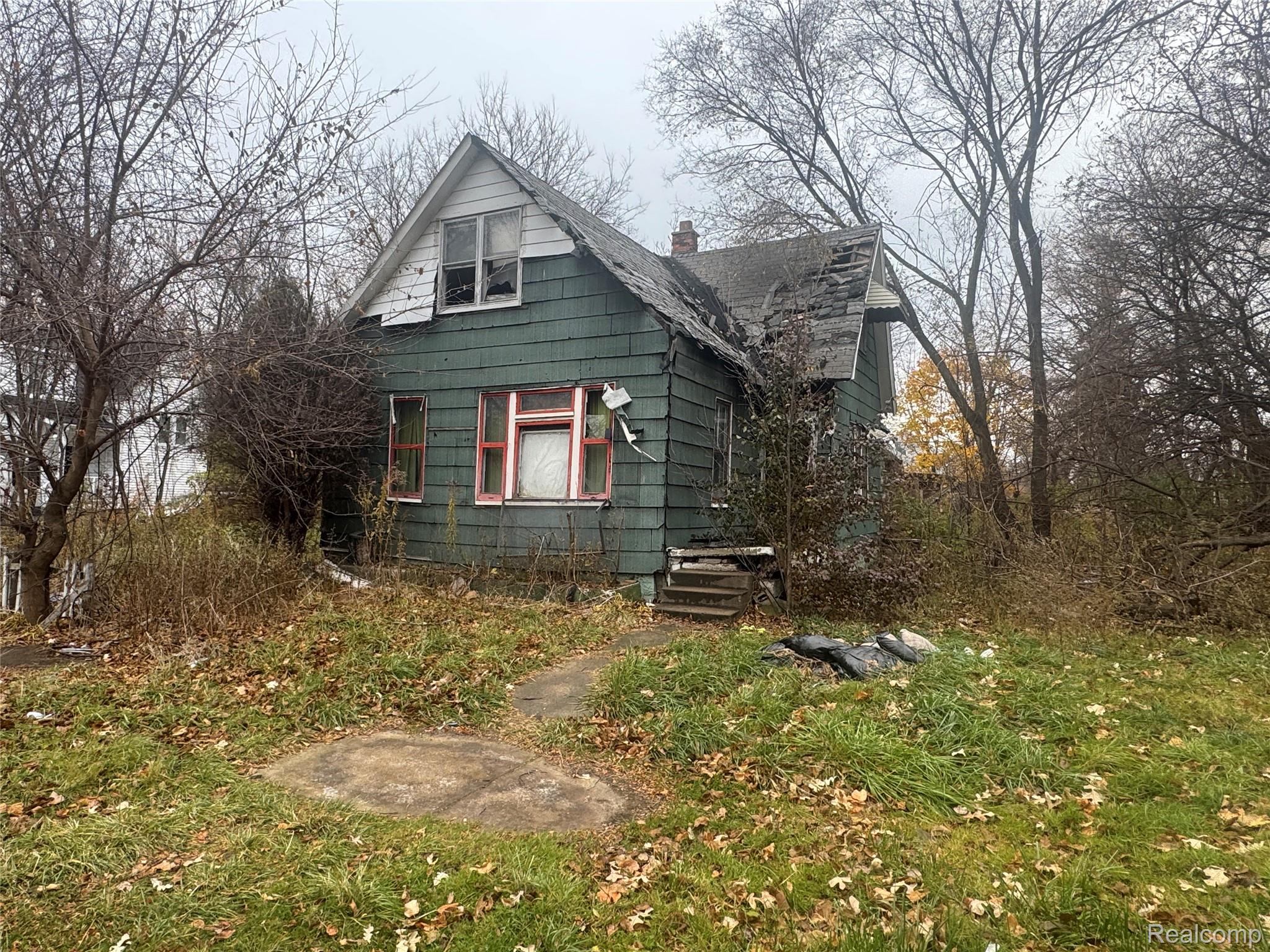 4226 18th Street Property Photo 2