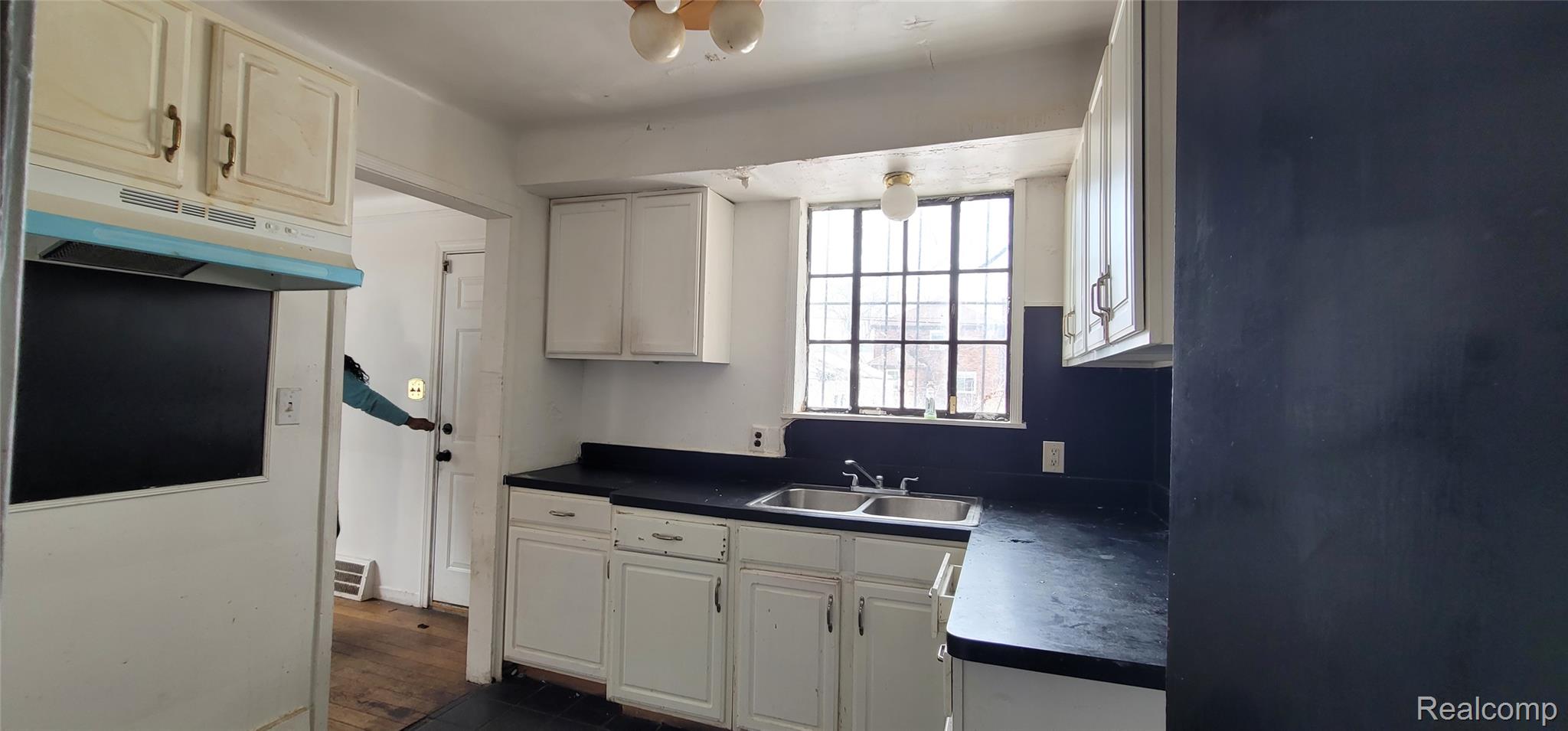 14321 Prevost Street Property Photo 8