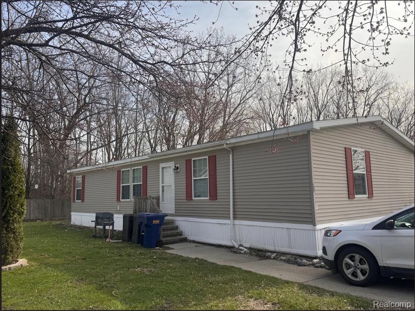 165 S Opdyke Road Property Photo 1