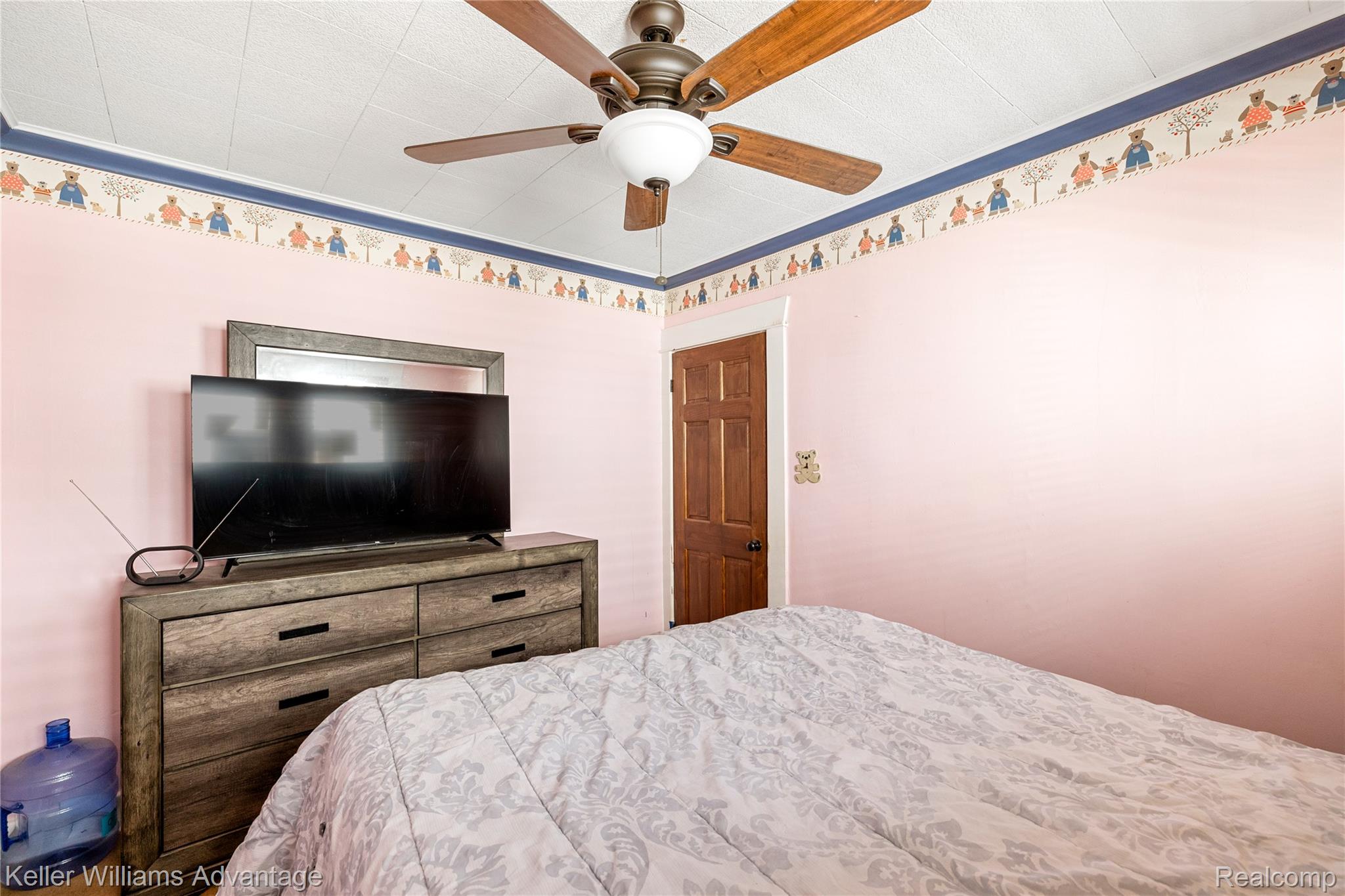 1449 Wayburn Street Property Photo 13