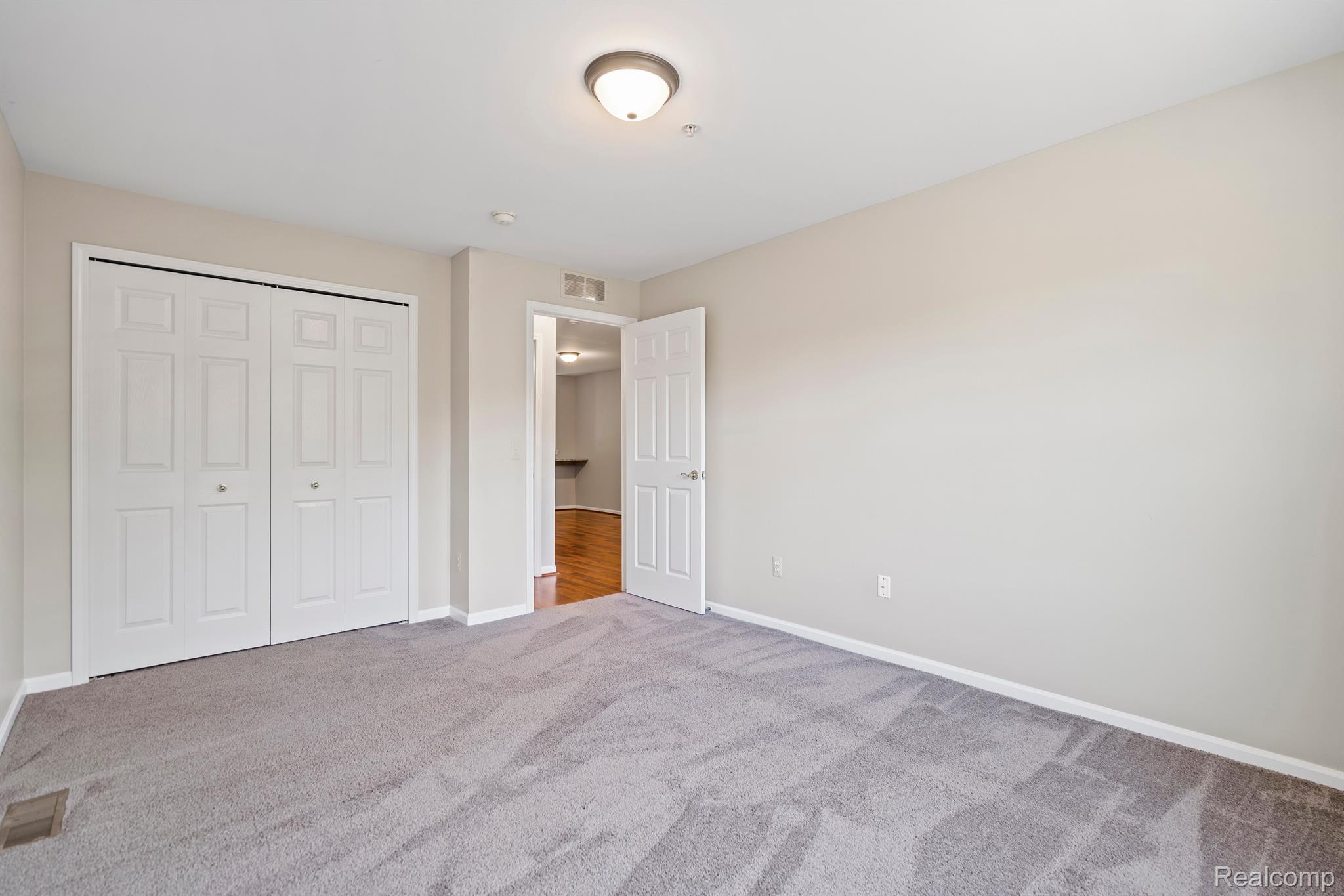 142 Sandy Lane Property Photo 13