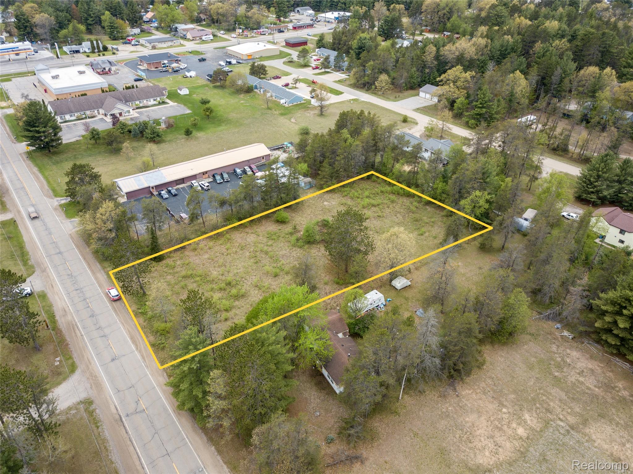 10153 E Airport Road Property Photo 2