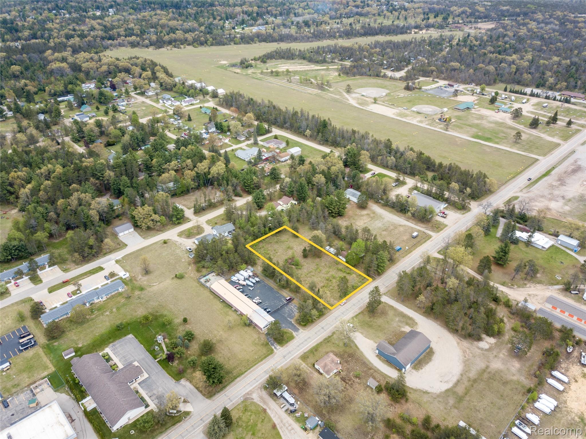 10153 E Airport Road Property Photo 10