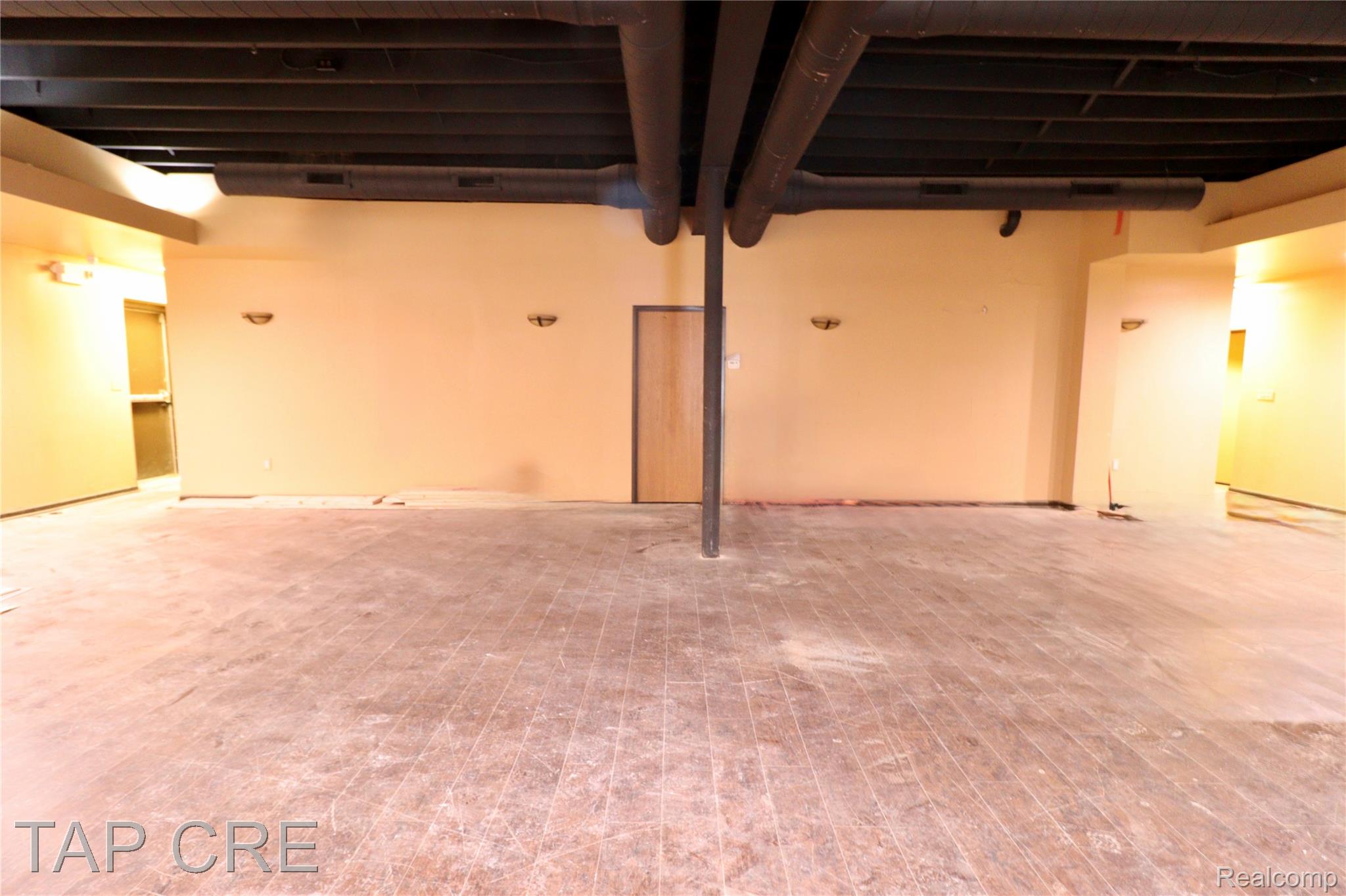 8902 Second Property Photo 5