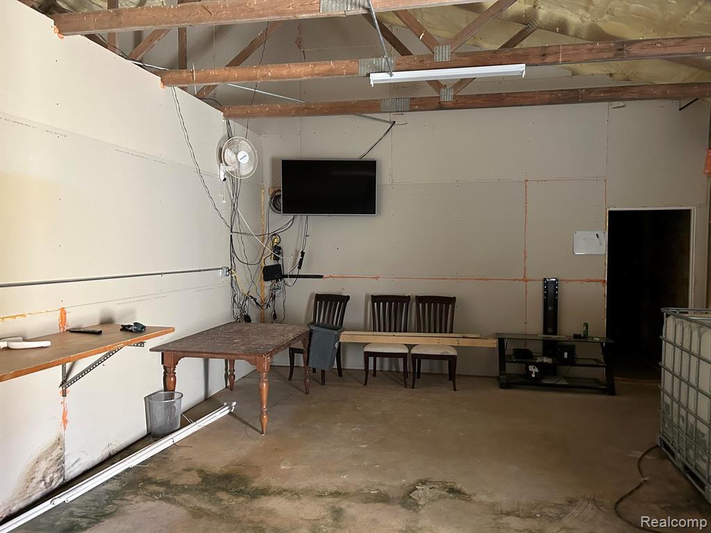 62769 Walnut Street Property Photo 15