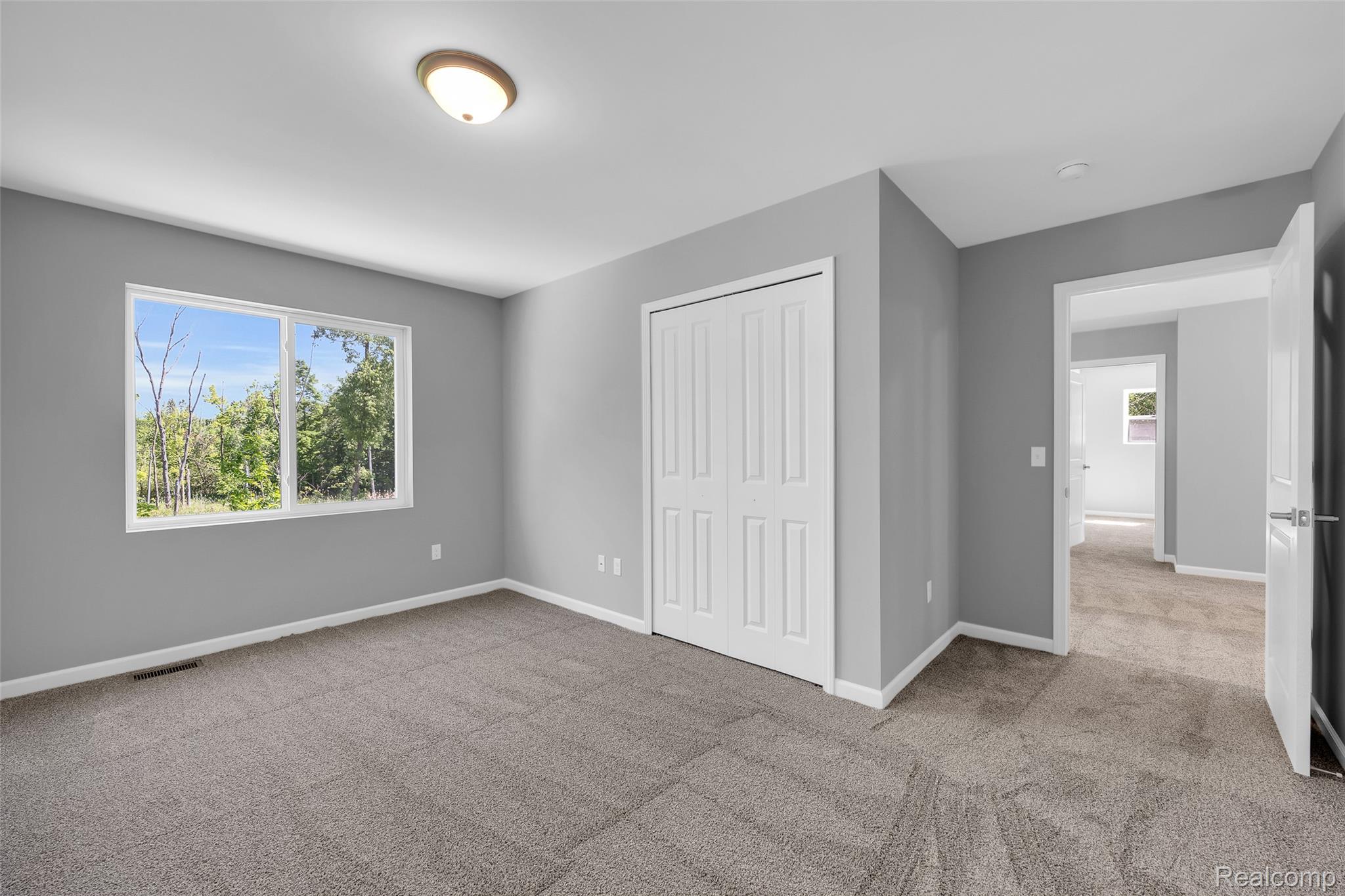 2239 Baltimore Lane Property Photo 22