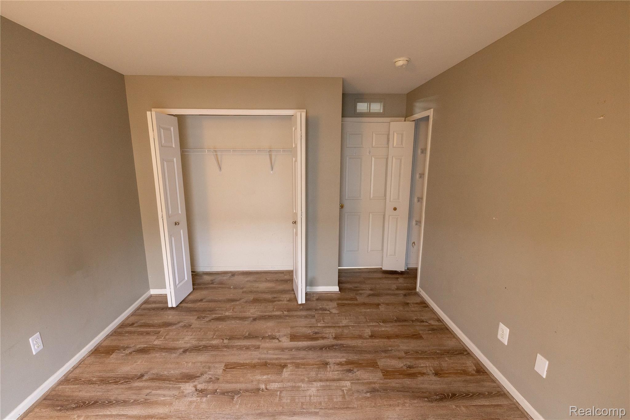 16066 Morningside Property Photo 13