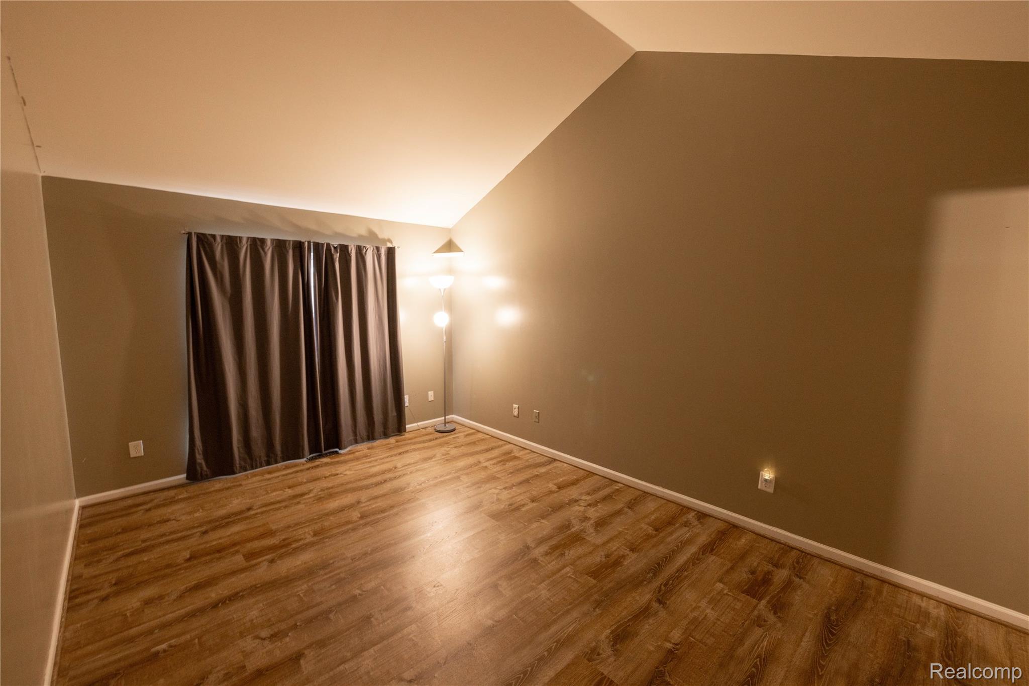 16066 Morningside Property Photo 16