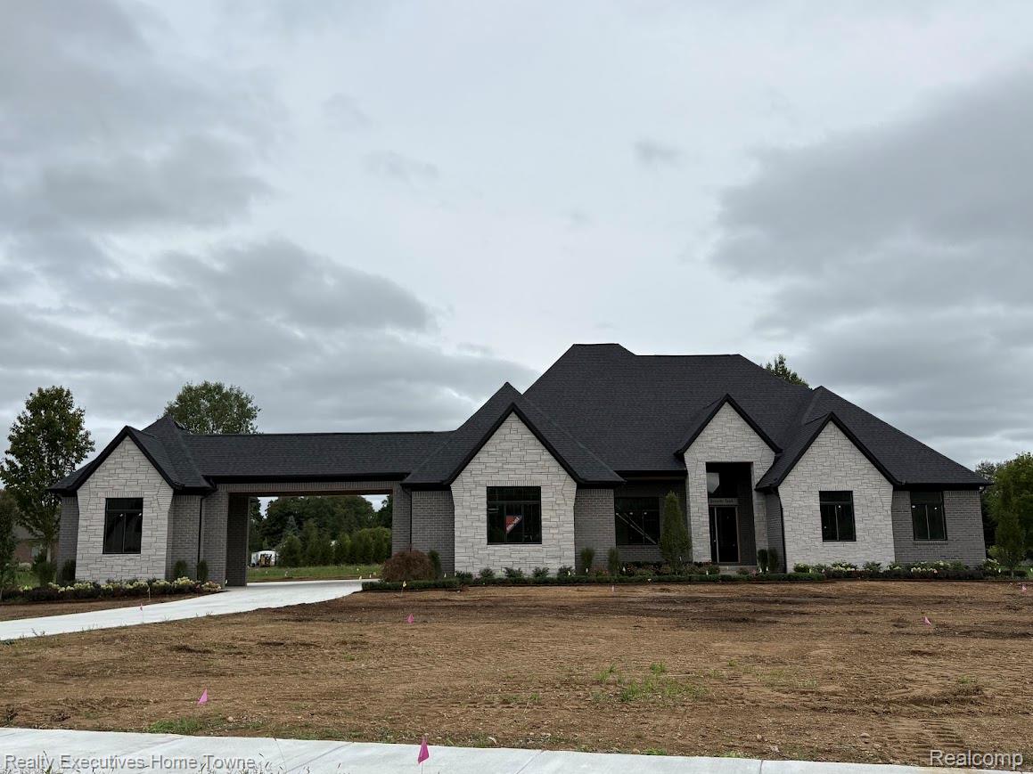 66930 Dorothy Trail Property Photo 1