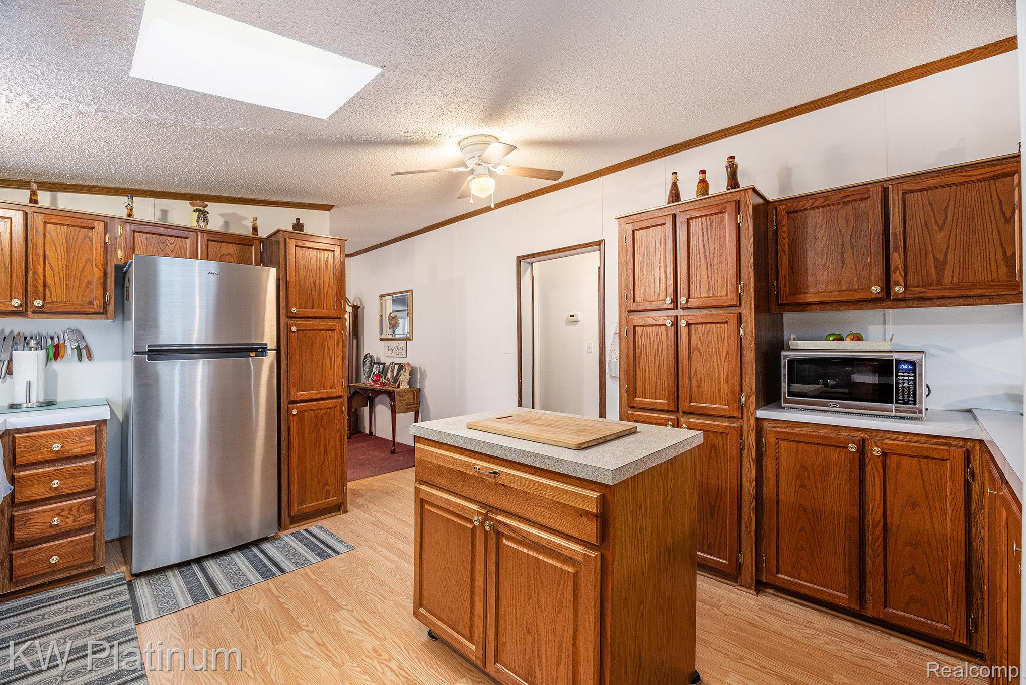 8042 Harbour Drive Property Photo 8