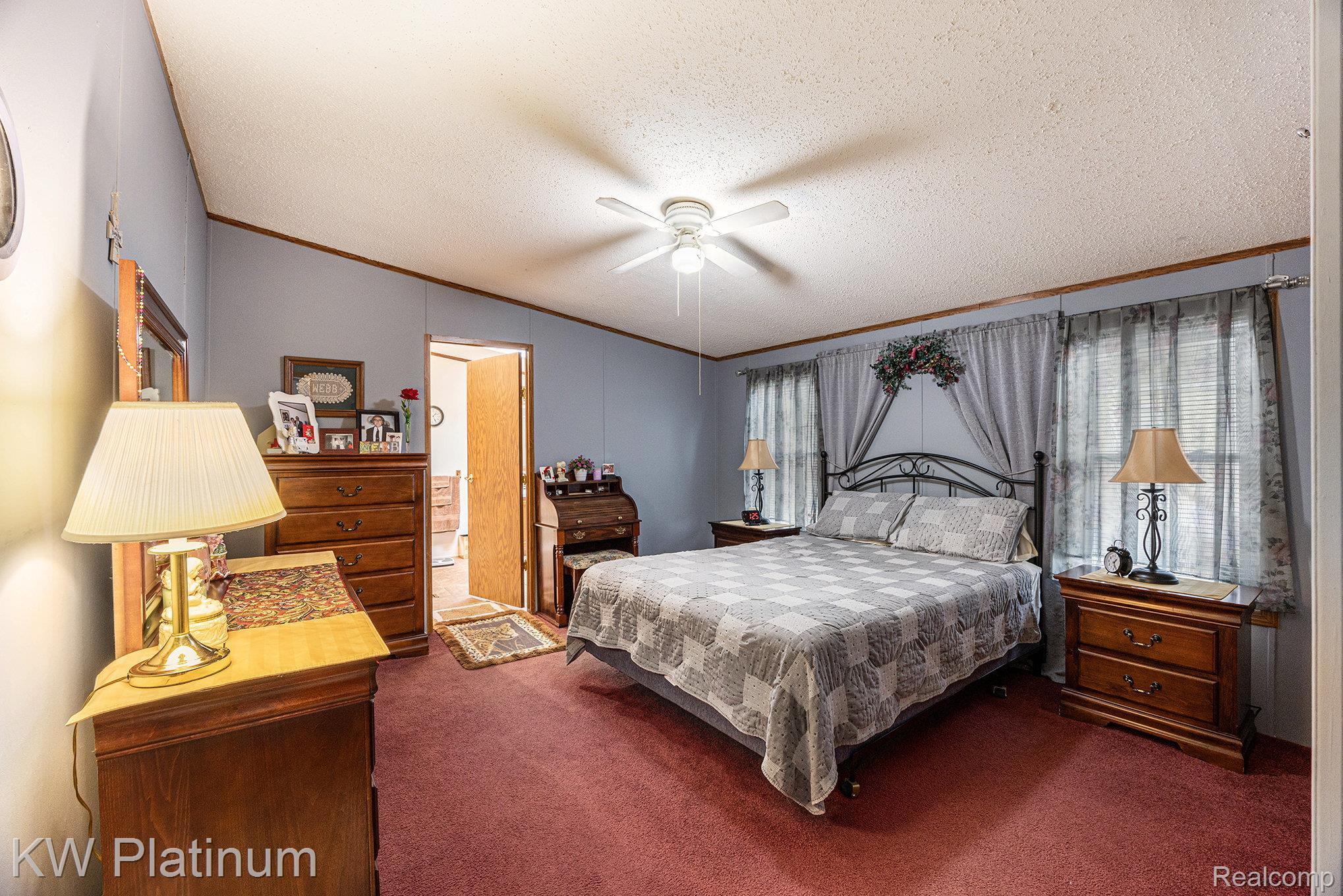 8042 Harbour Drive Property Photo 12