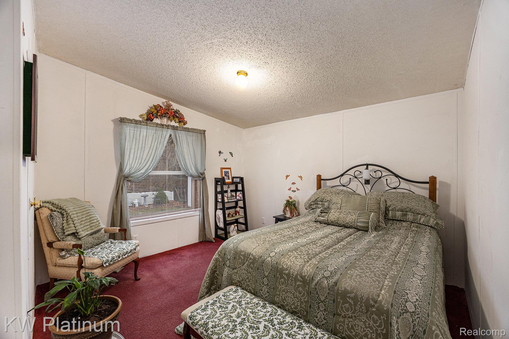 8042 Harbour Drive Property Photo 14