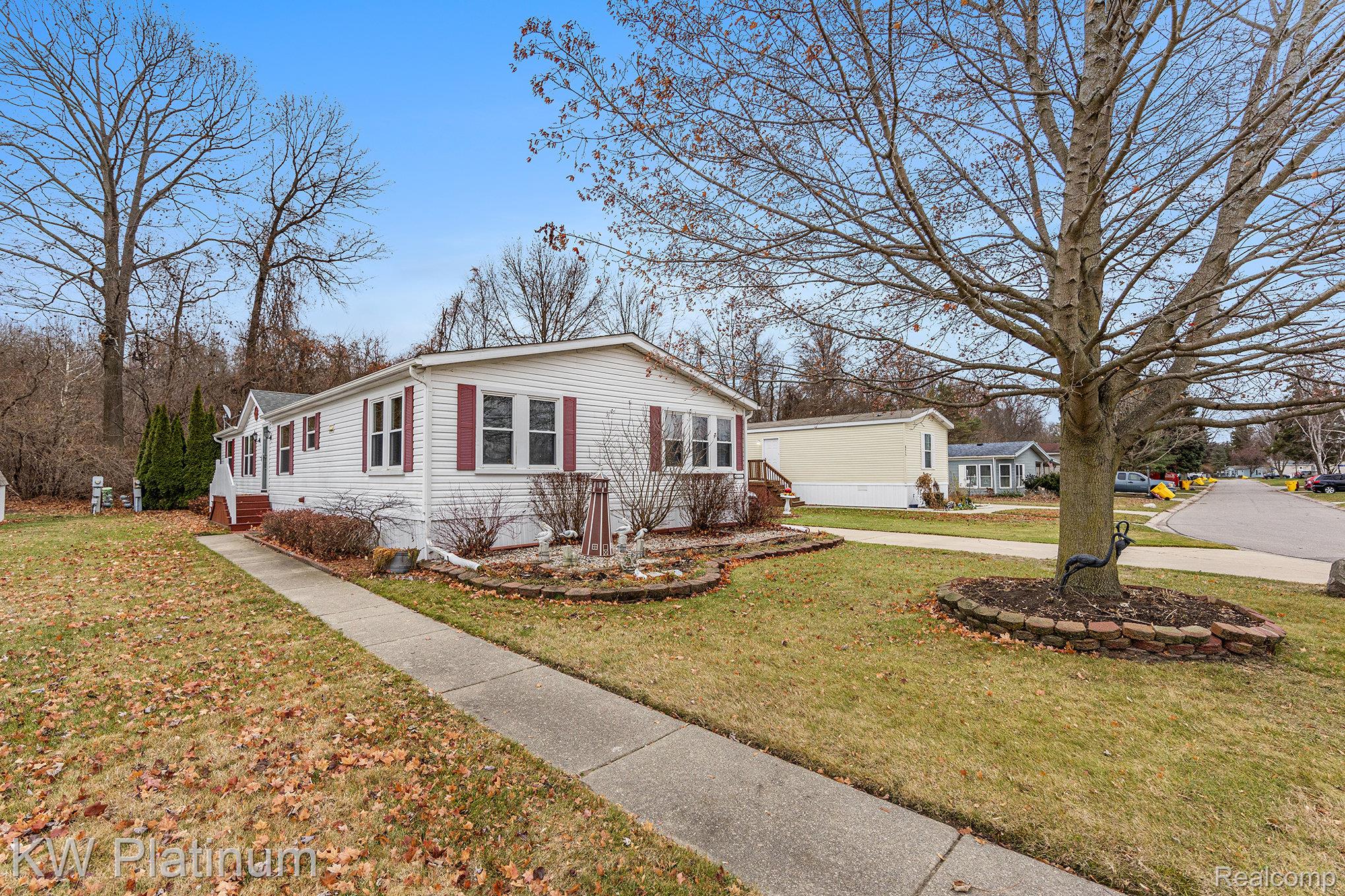 8042 Harbour Drive Property Photo 18