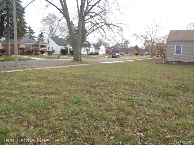 19987 Carrie Street Property Photo 29