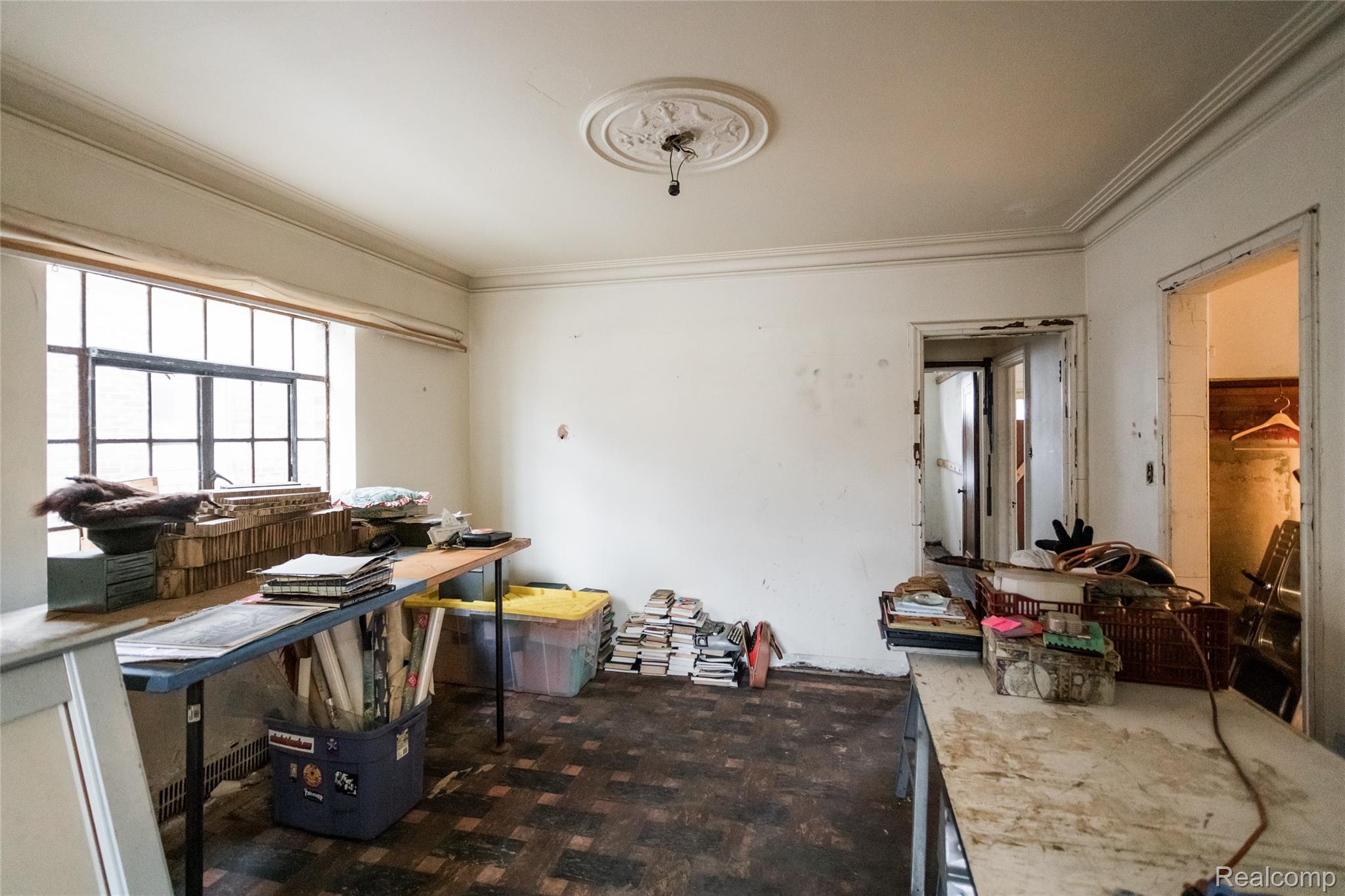 16766 Greenlawn Street Property Photo 7