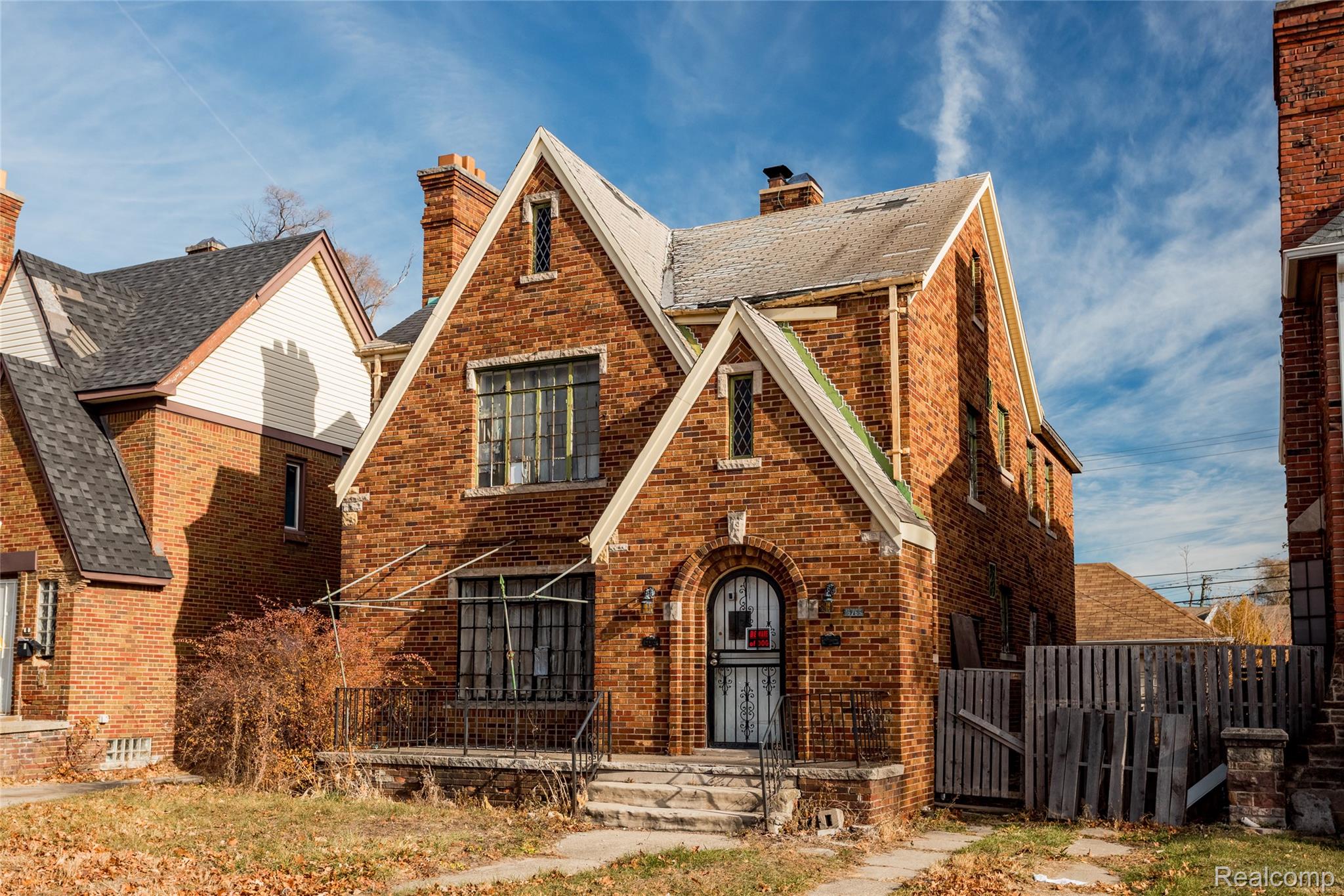 16766 Greenlawn Street Property Photo 1