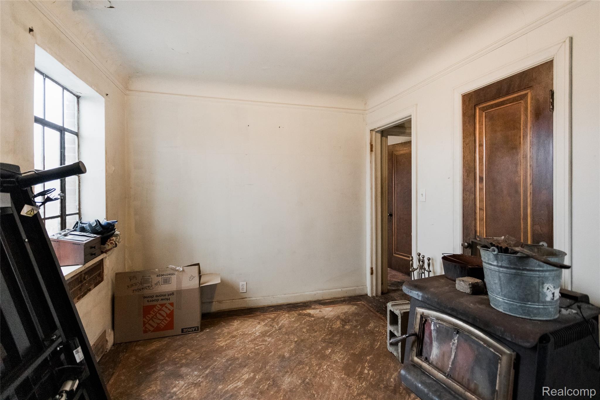 16766 Greenlawn Street Property Photo 32