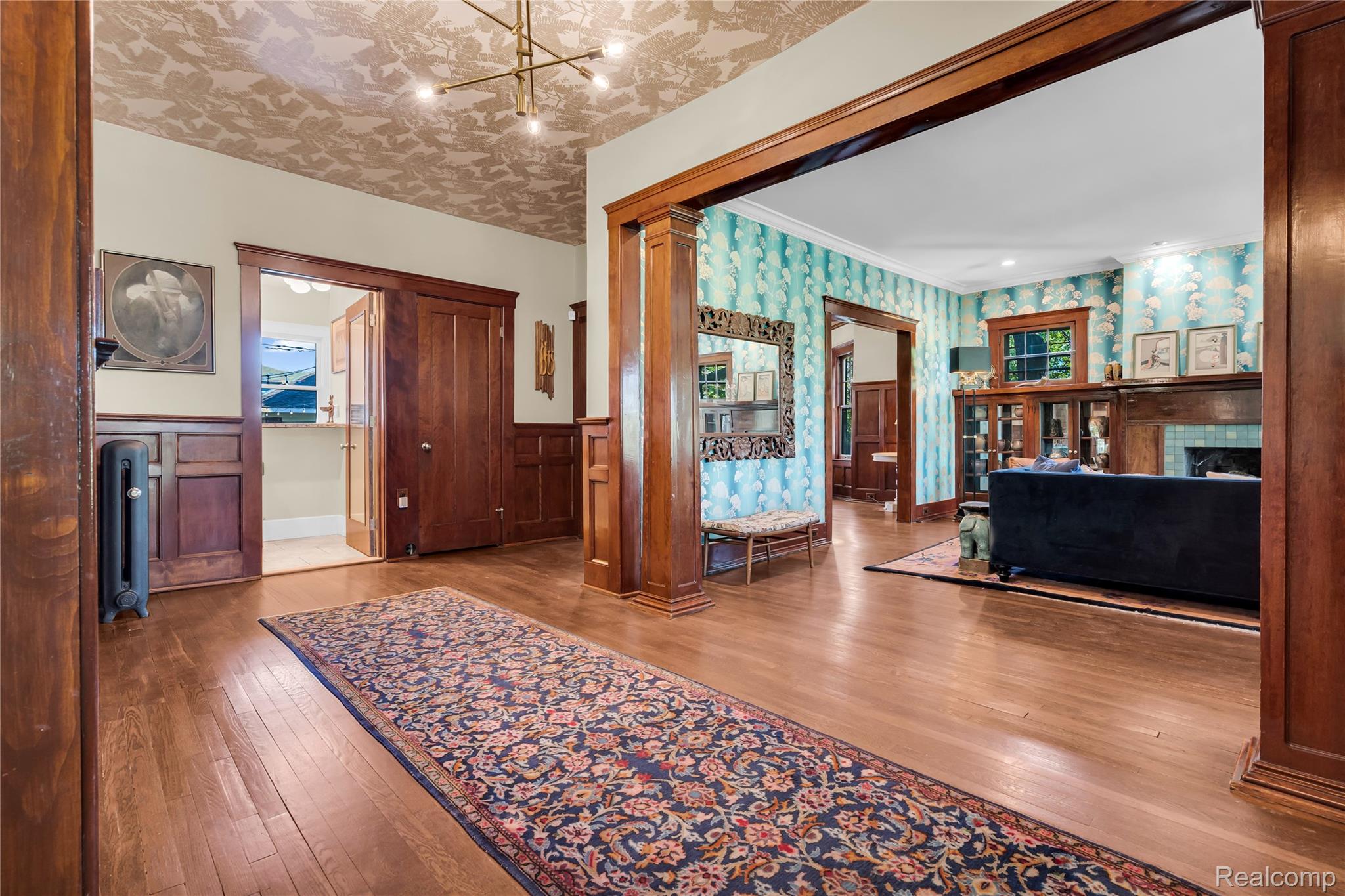 658 Longfellow Street Property Photo 8