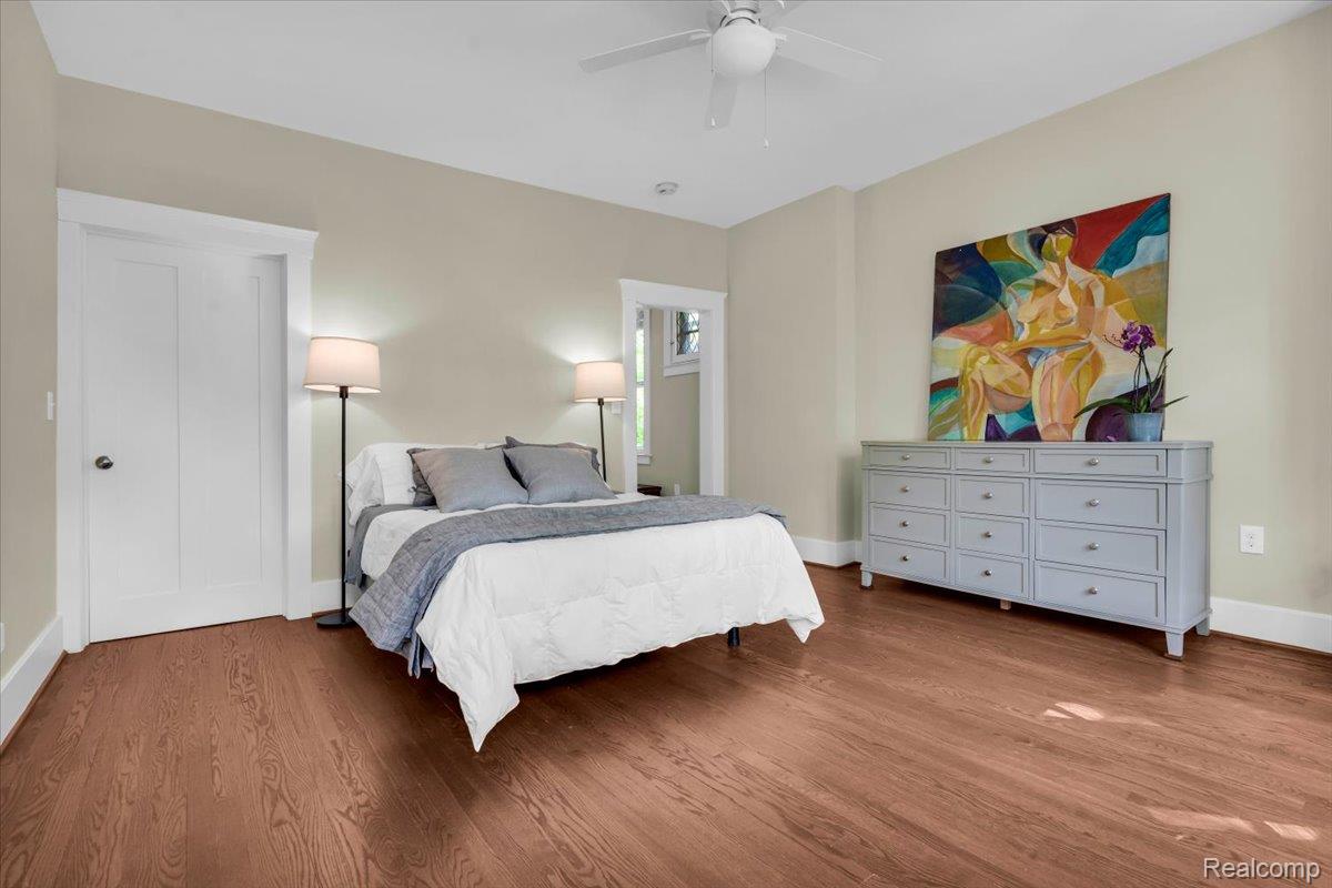 658 Longfellow Street Property Photo 46
