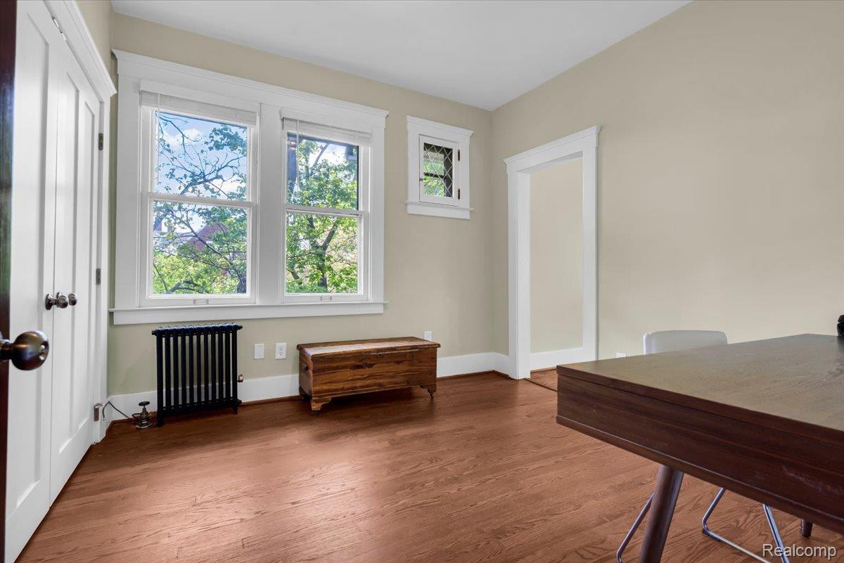 658 Longfellow Street Property Photo 49
