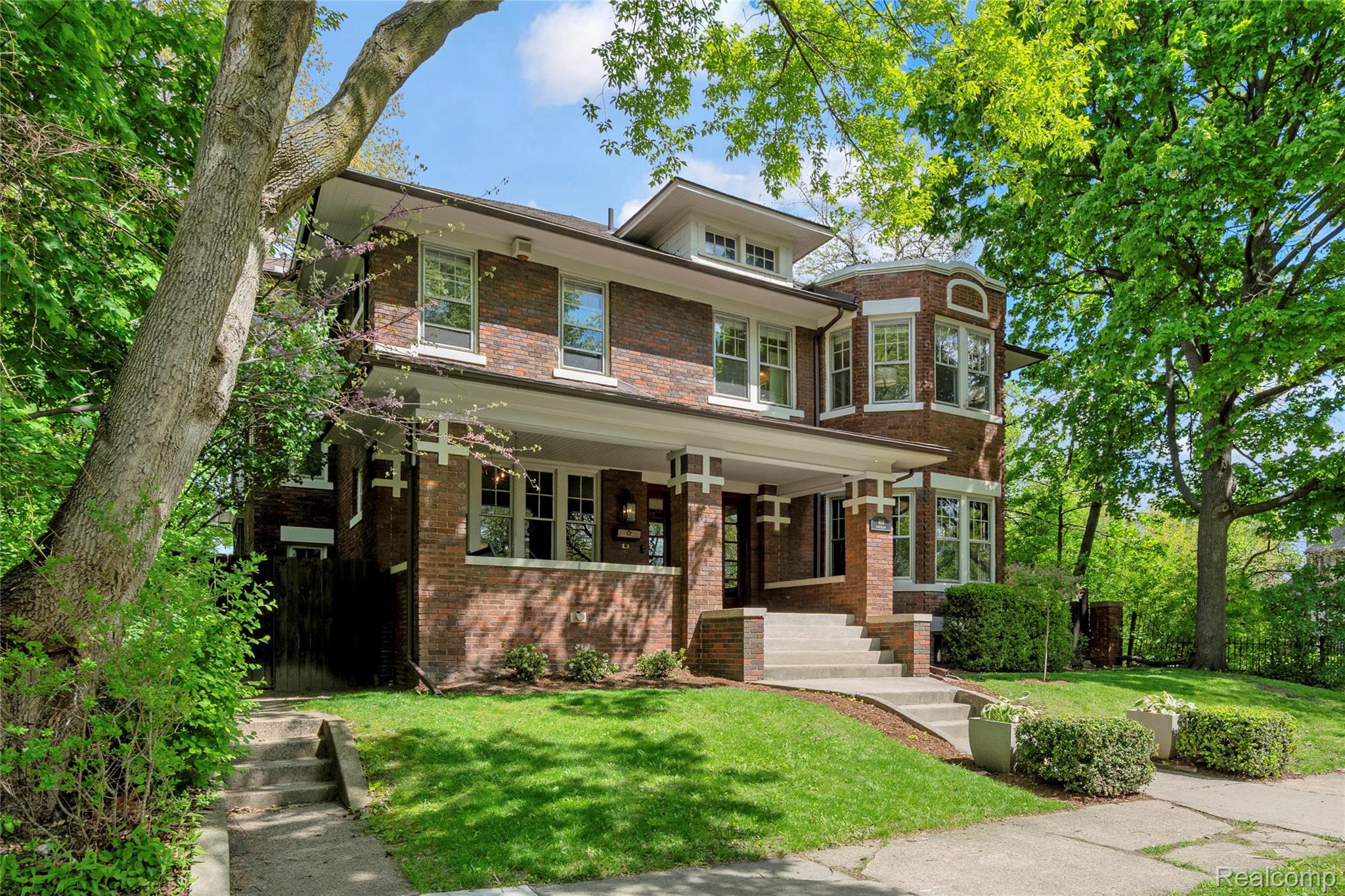658 Longfellow Street Property Photo 72