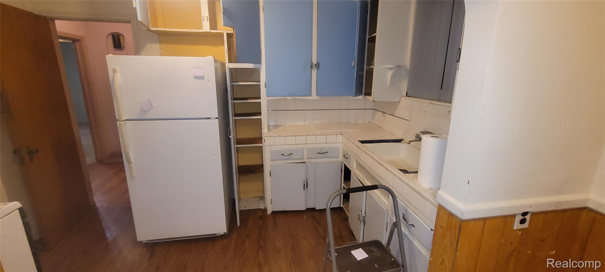 16660 Whitcomb Street Property Photo 13