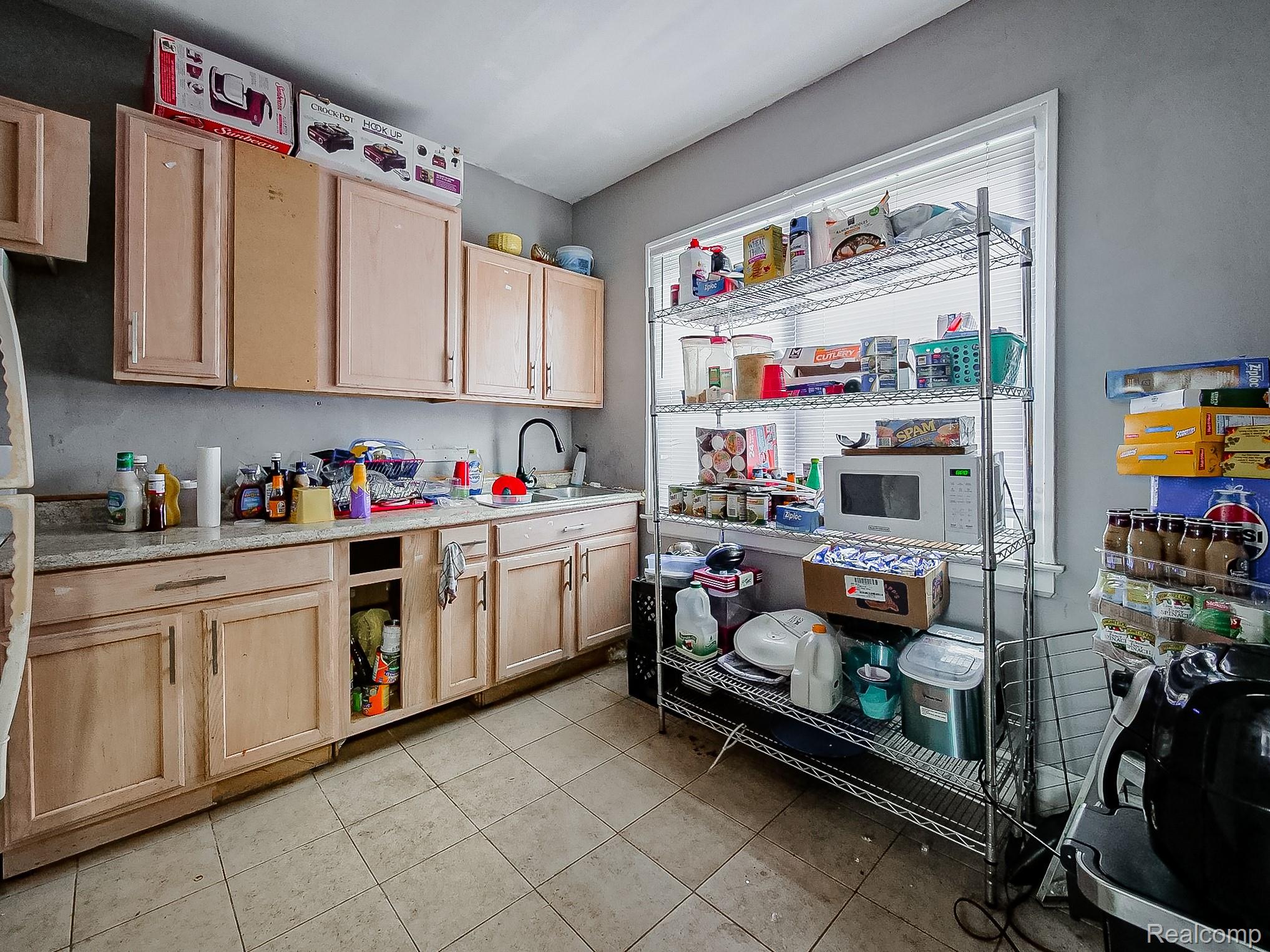 2209 Pasadena Street Property Photo 2