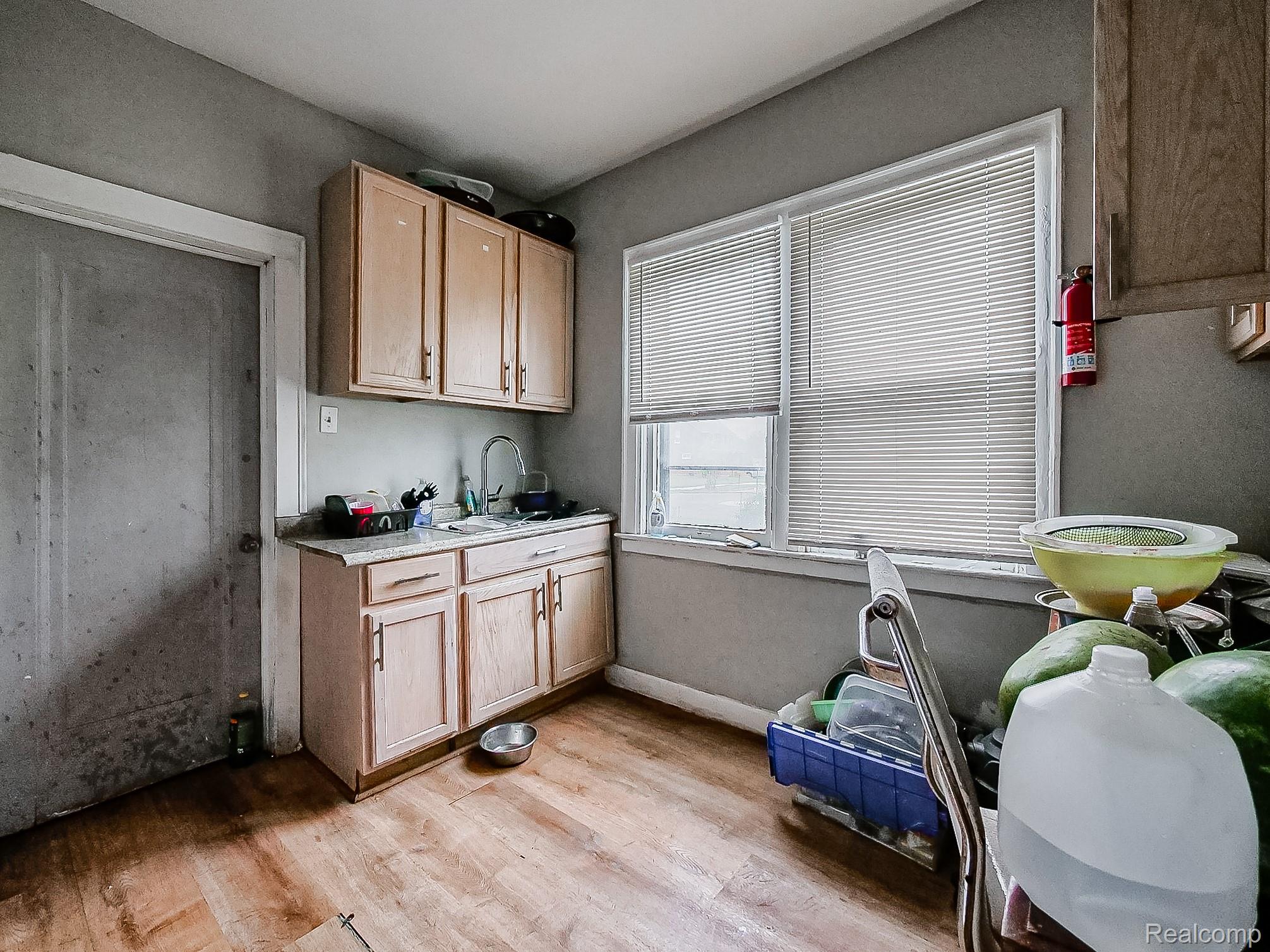2209 Pasadena Street Property Photo 3