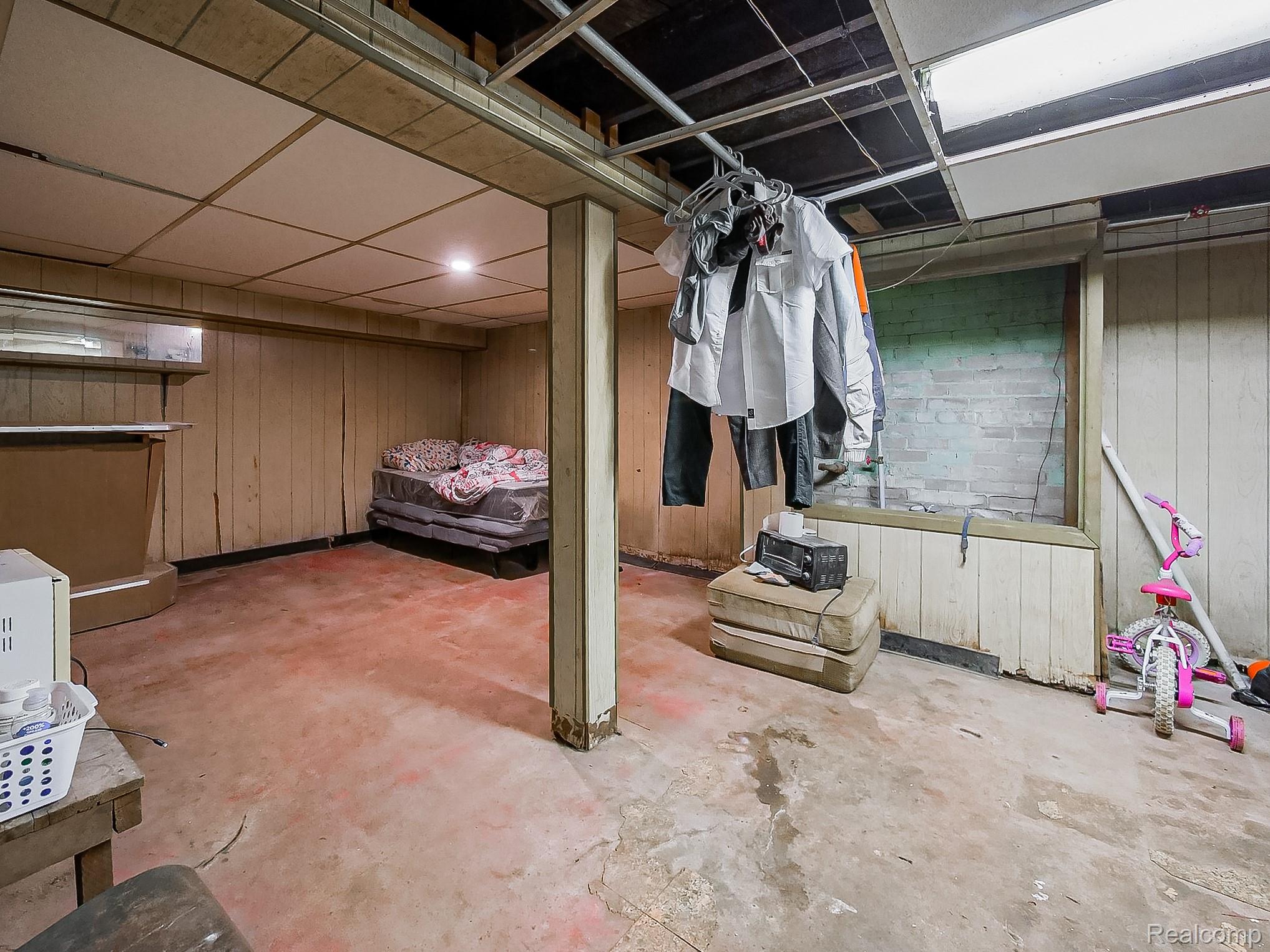 2209 Pasadena Street Property Photo 11