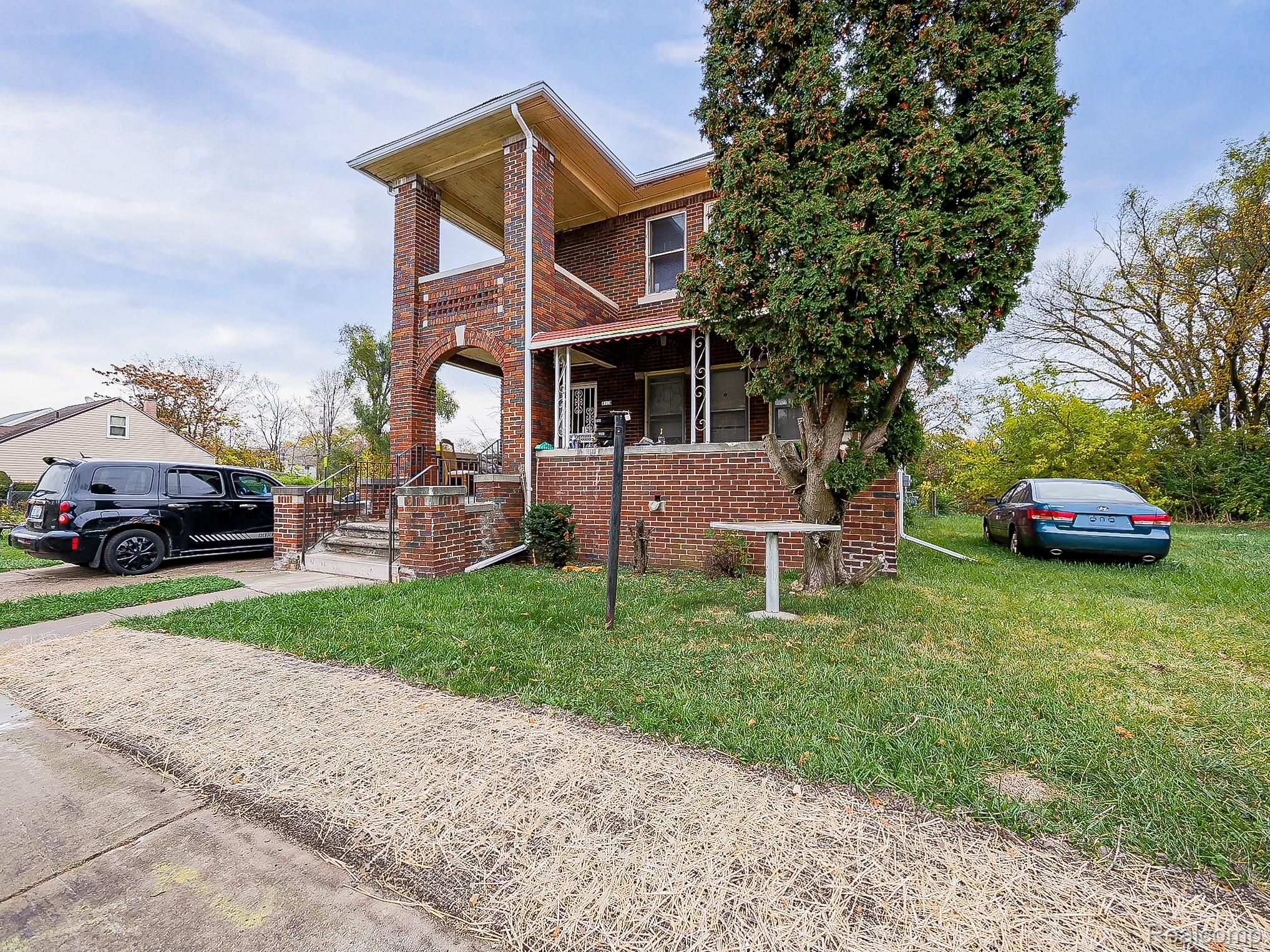 2209 Pasadena Street Property Photo 15